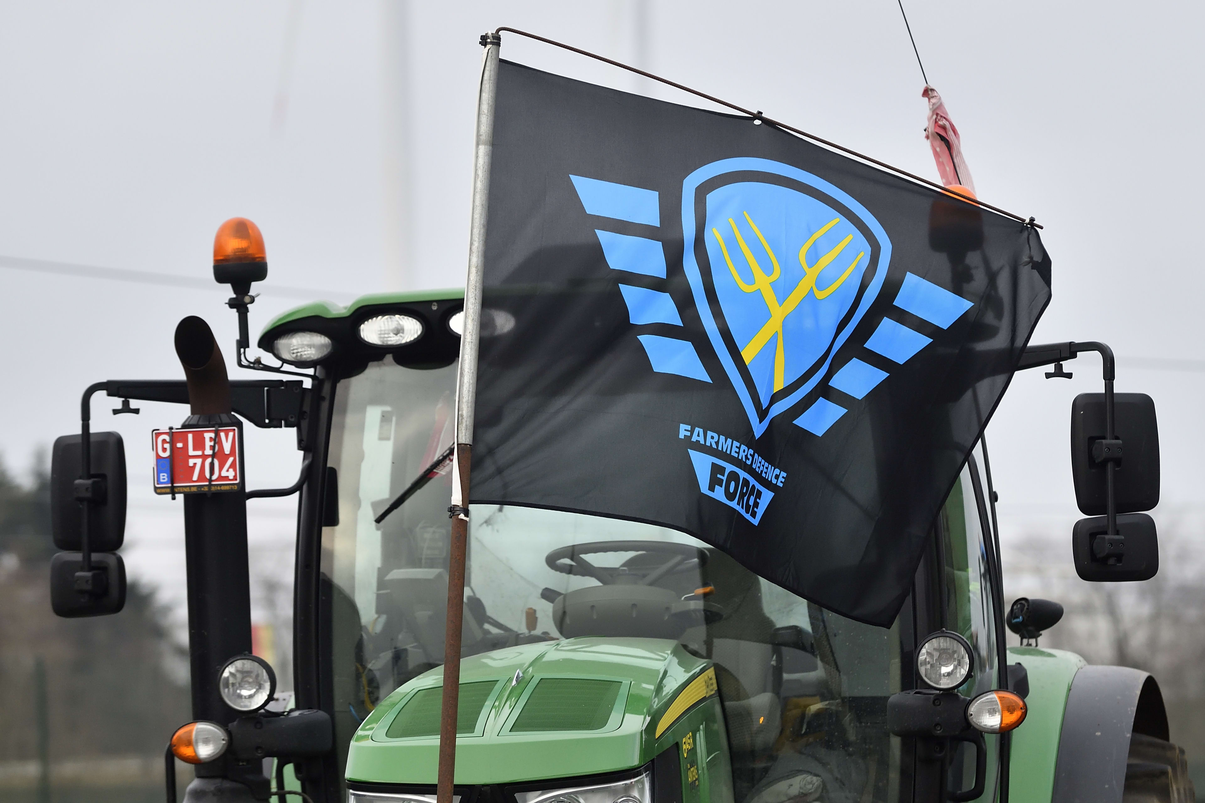 Boerenacties gaan verder in Friesland: 'Burgers en boeren zijn het zat'