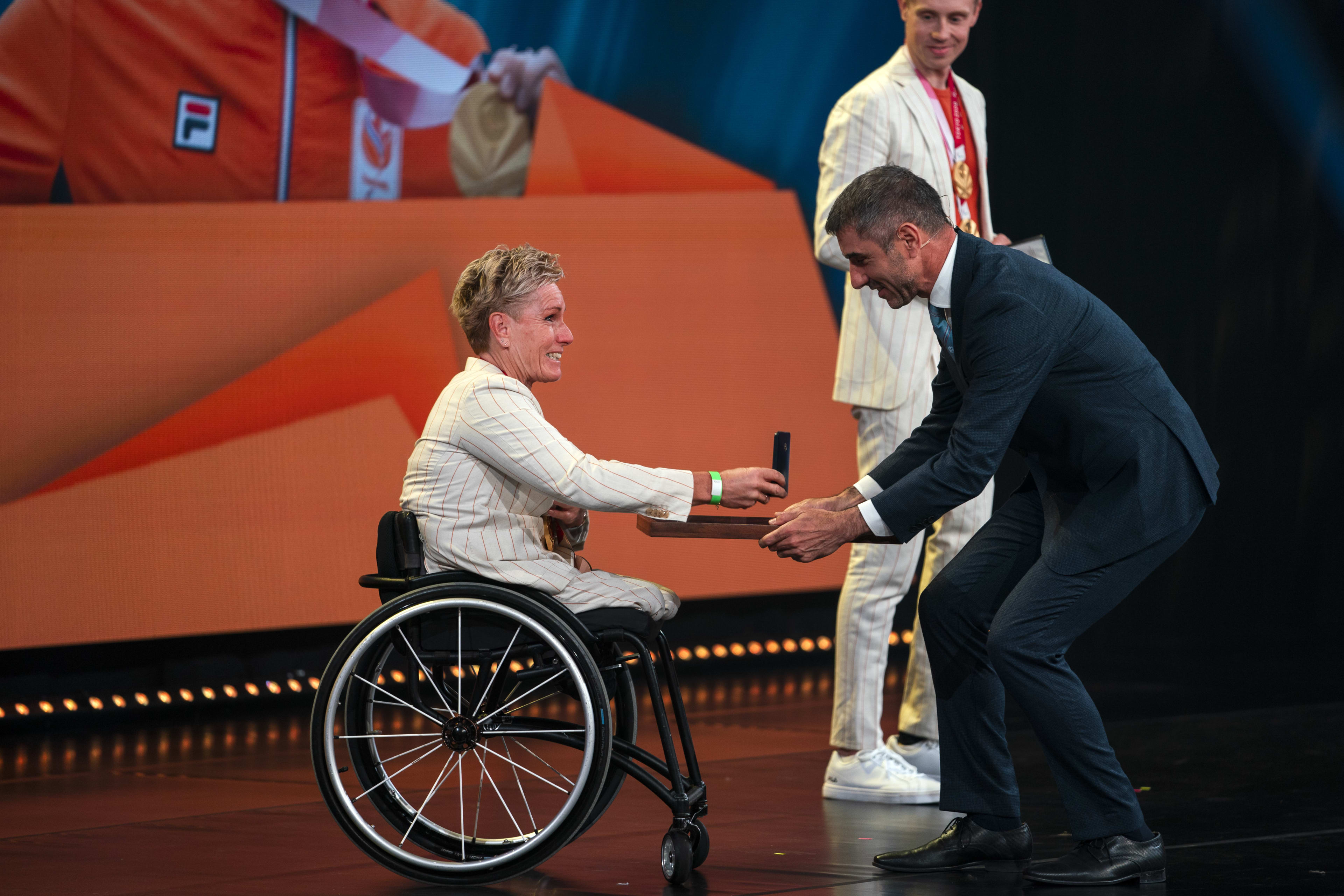 Paralympische atleten met gouden medaille geridderd na ongekend succes in Japan