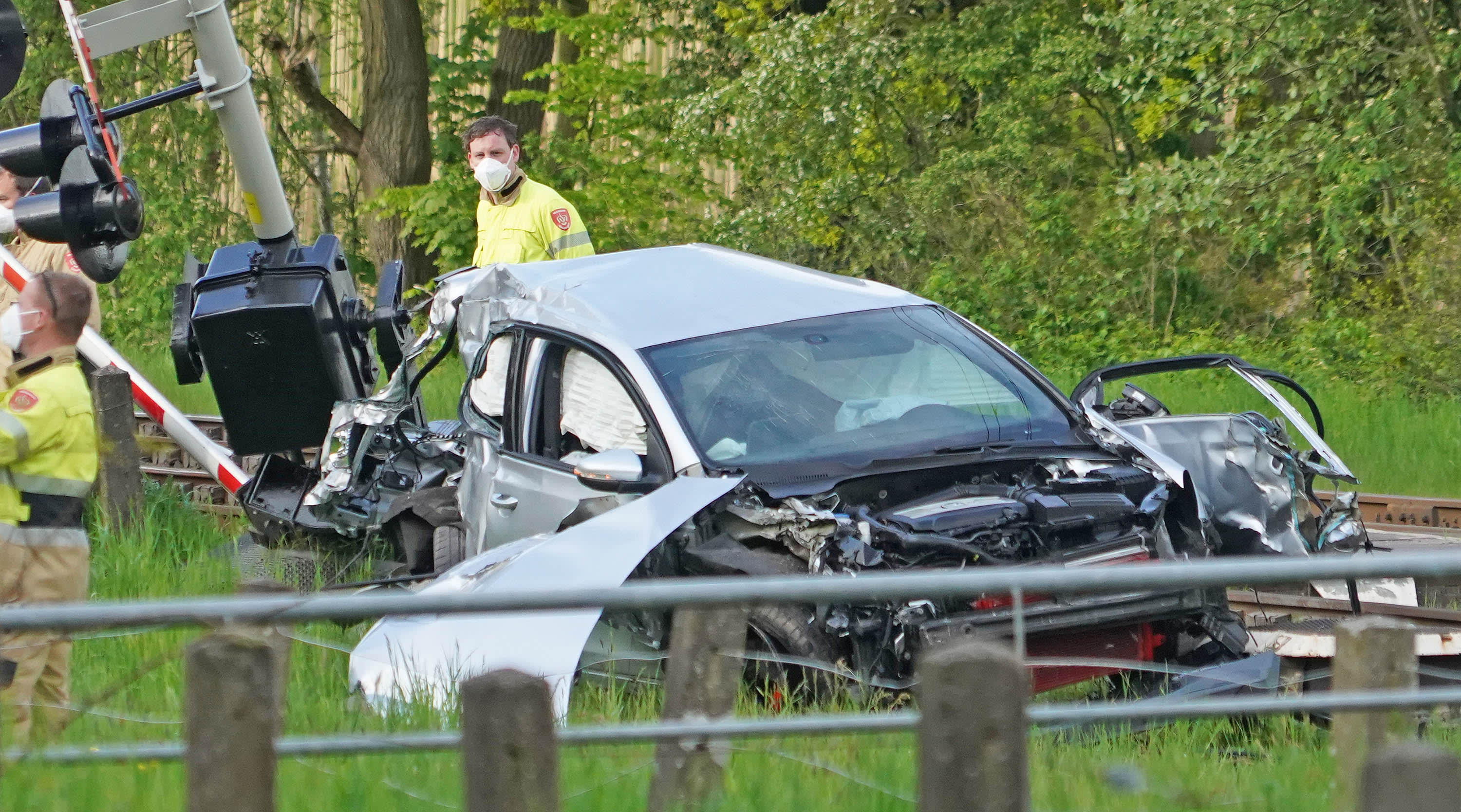'Slachtoffer treinbotsing maakte foto op spoorwegovergang Glimmen'