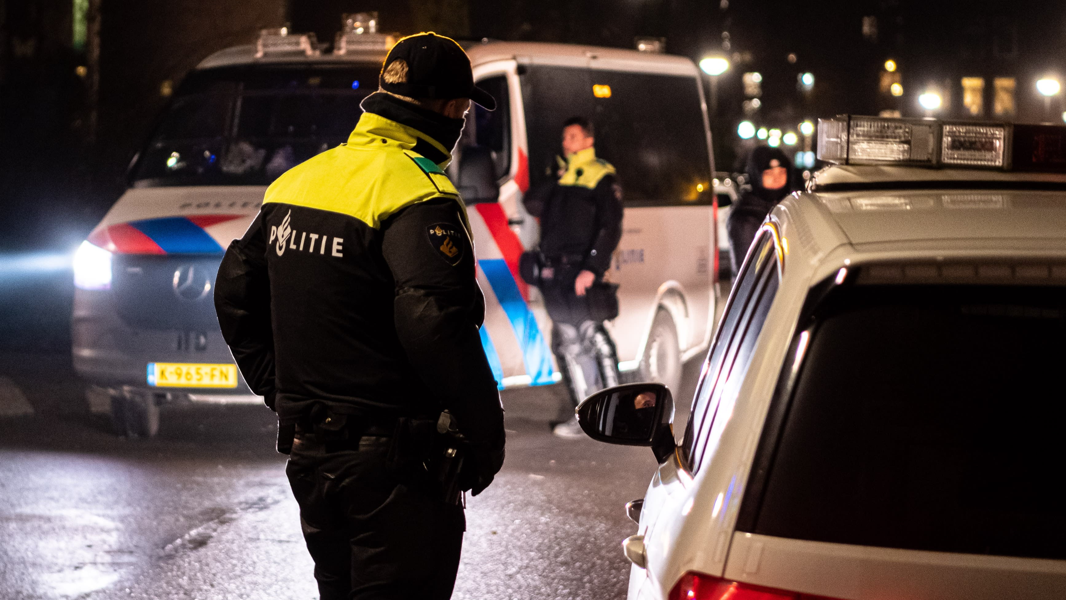 Politiek vol afkeer over het geweld tegen hulpverleners tijdens jaarwisseling