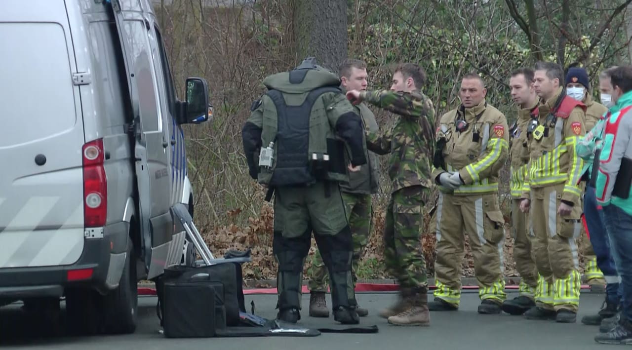 Explosief in auto Venlo onschadelijk gemaakt, bewoners mogen terug naar huis