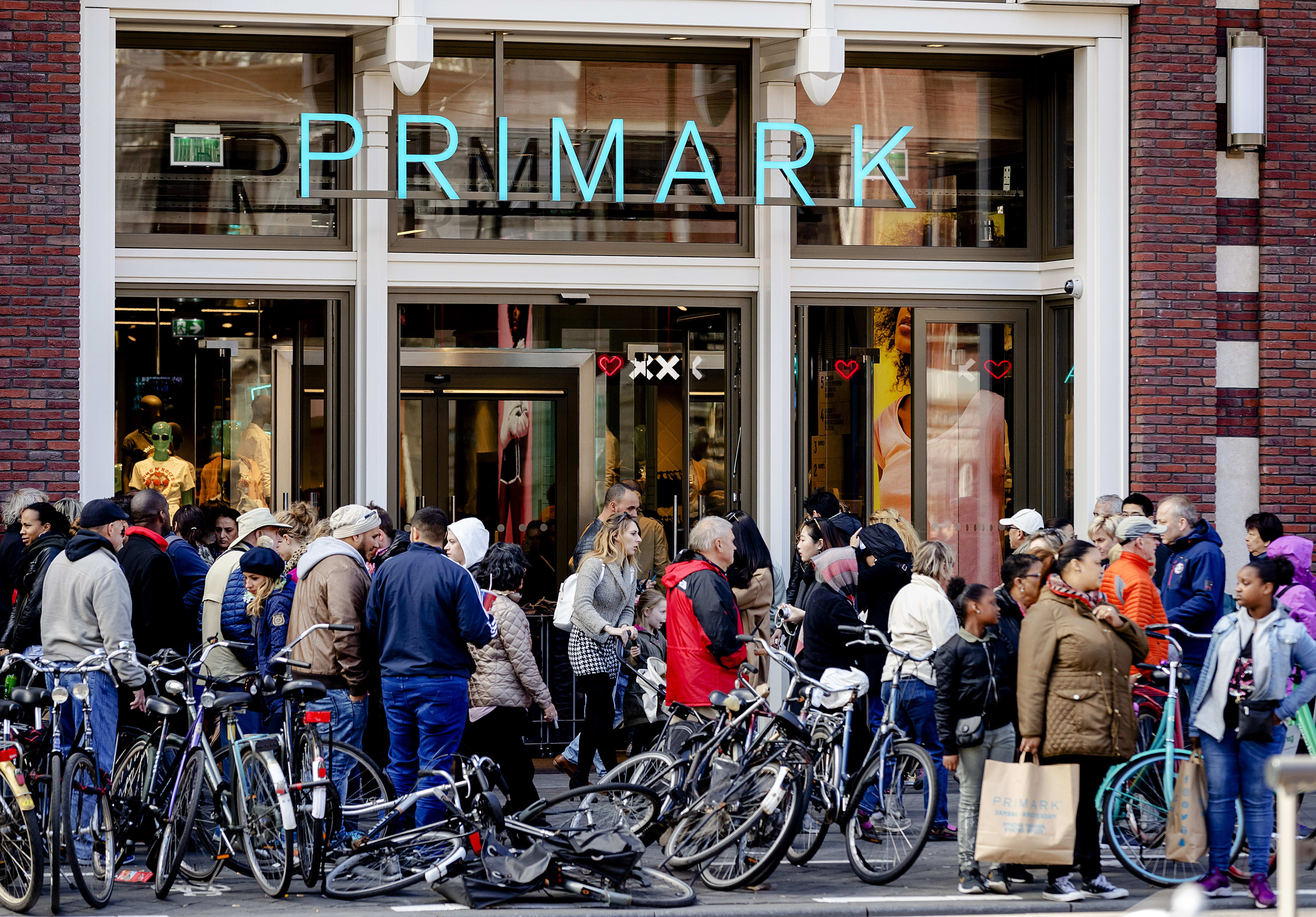 Slecht nieuws voor koopjesjagers: Primark gooit prijzen omhoog