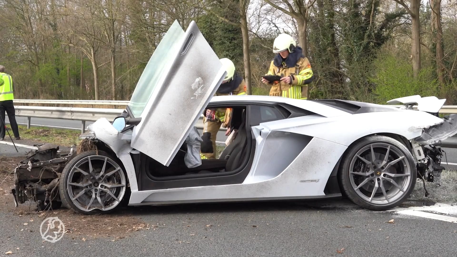 YouTuber krijgt jaar rijontzegging na megacrash Lamborghini