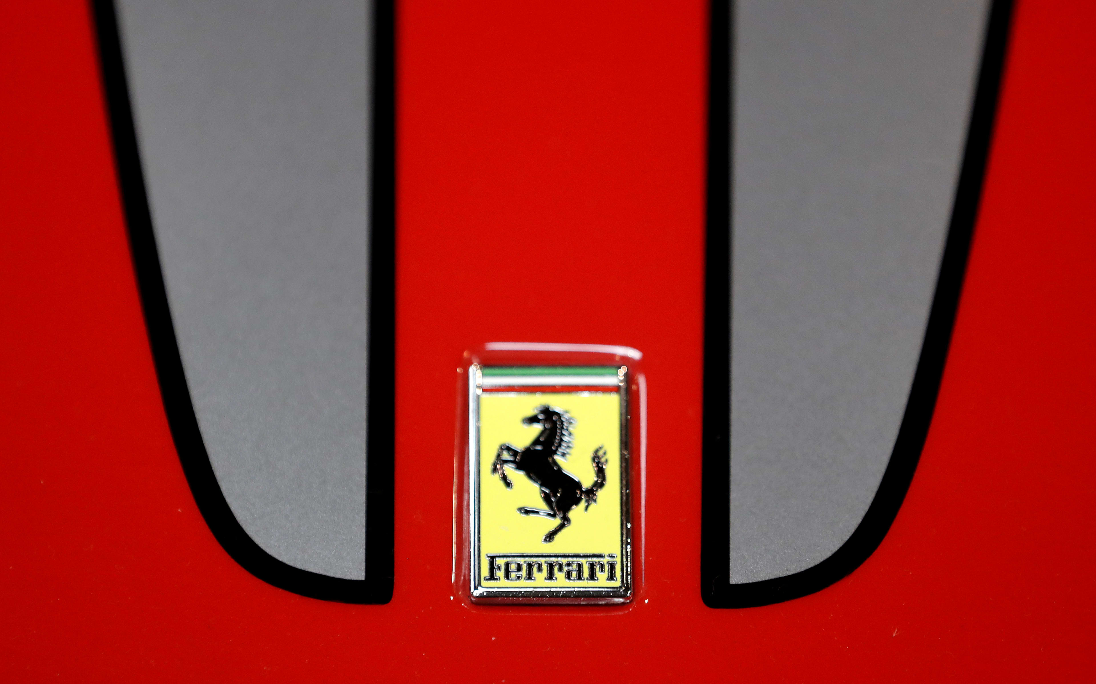 Ferrari verkoopt helft minder auto's door coronacrisis