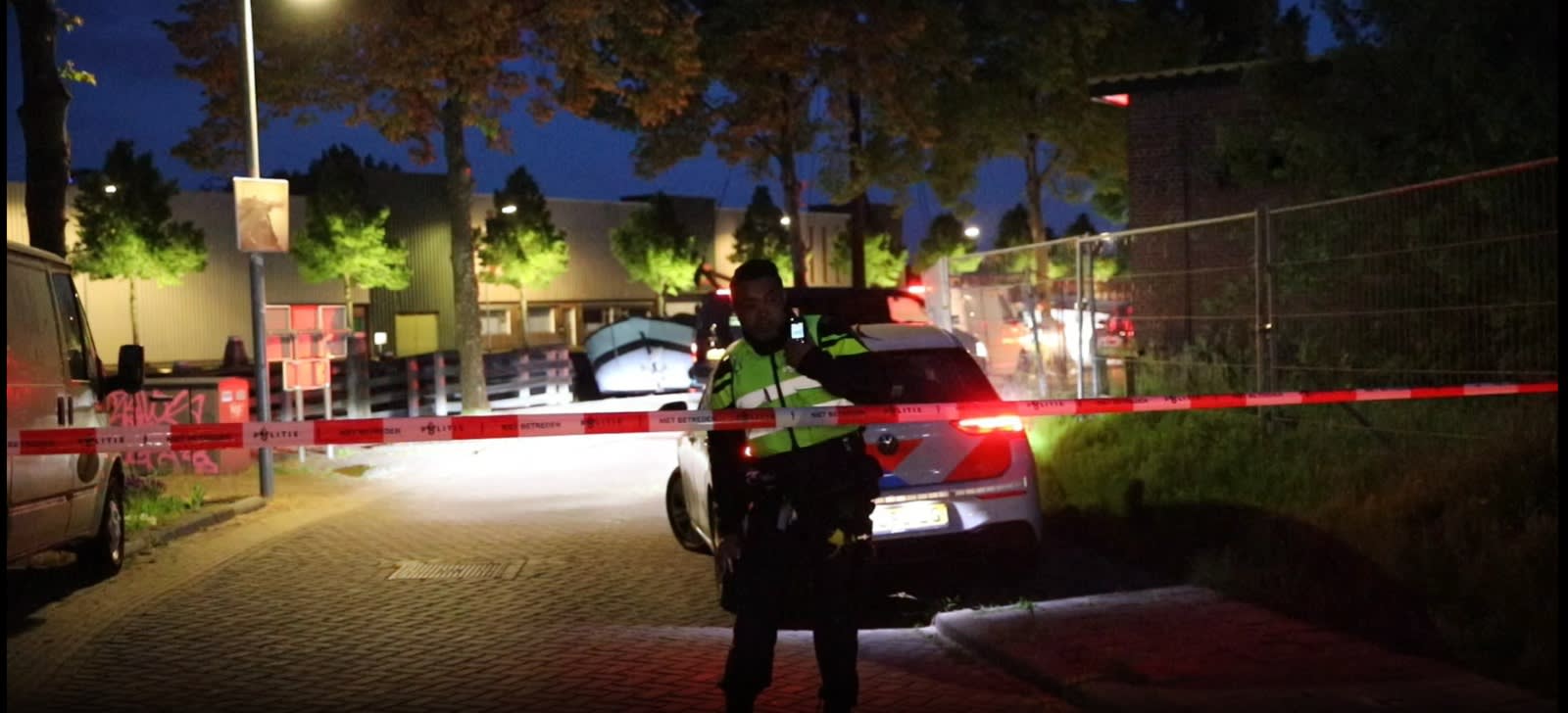 Vrienden probeerden Klaas te stoppen, maar hij had een reservesleutel