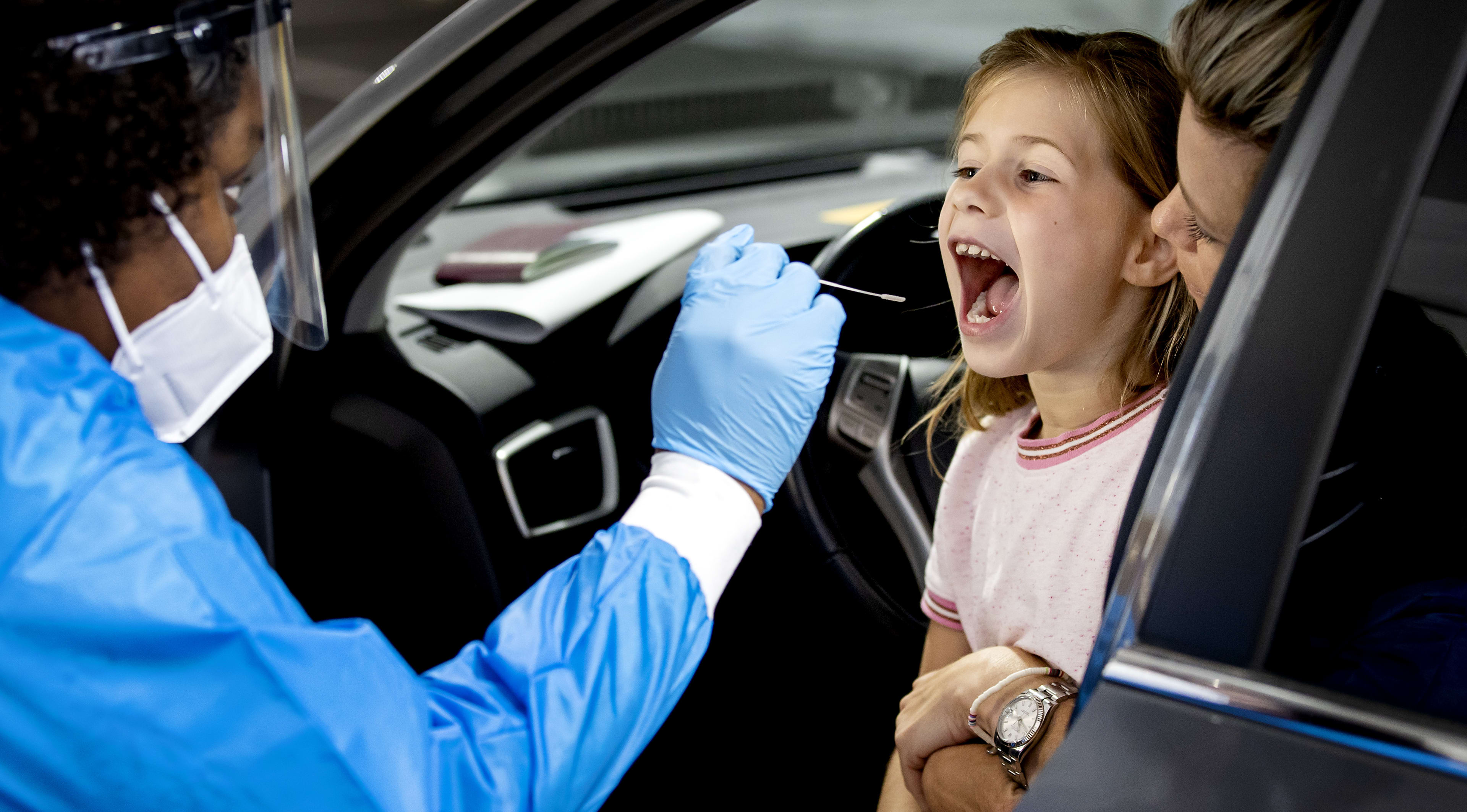 Eindelijk onderzoek naar langetermijngevolgen coronavirus bij kinderen: 'Zijn hart gaat heftig tekeer'