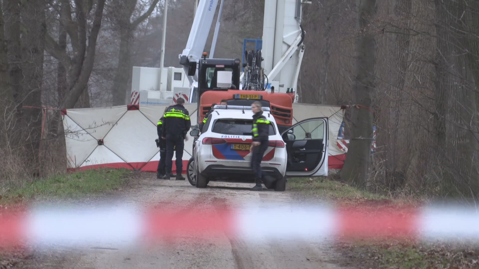 Man (44) overleden door vermoedelijk bedrijfsongeval in Halle