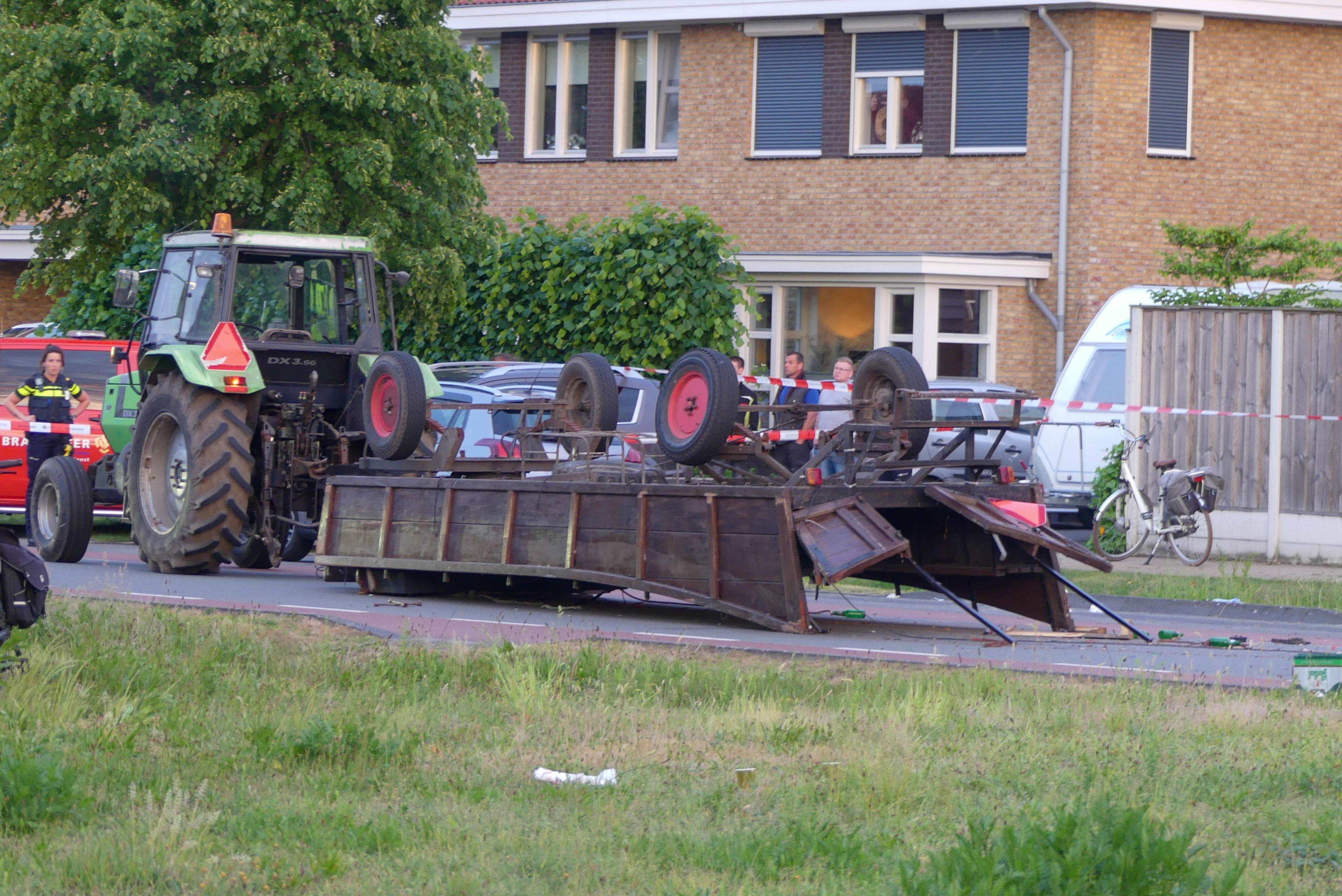 Geen vervolging voor ongeluk met platte kar in Losser waarbij twintig jongeren gewond raakten