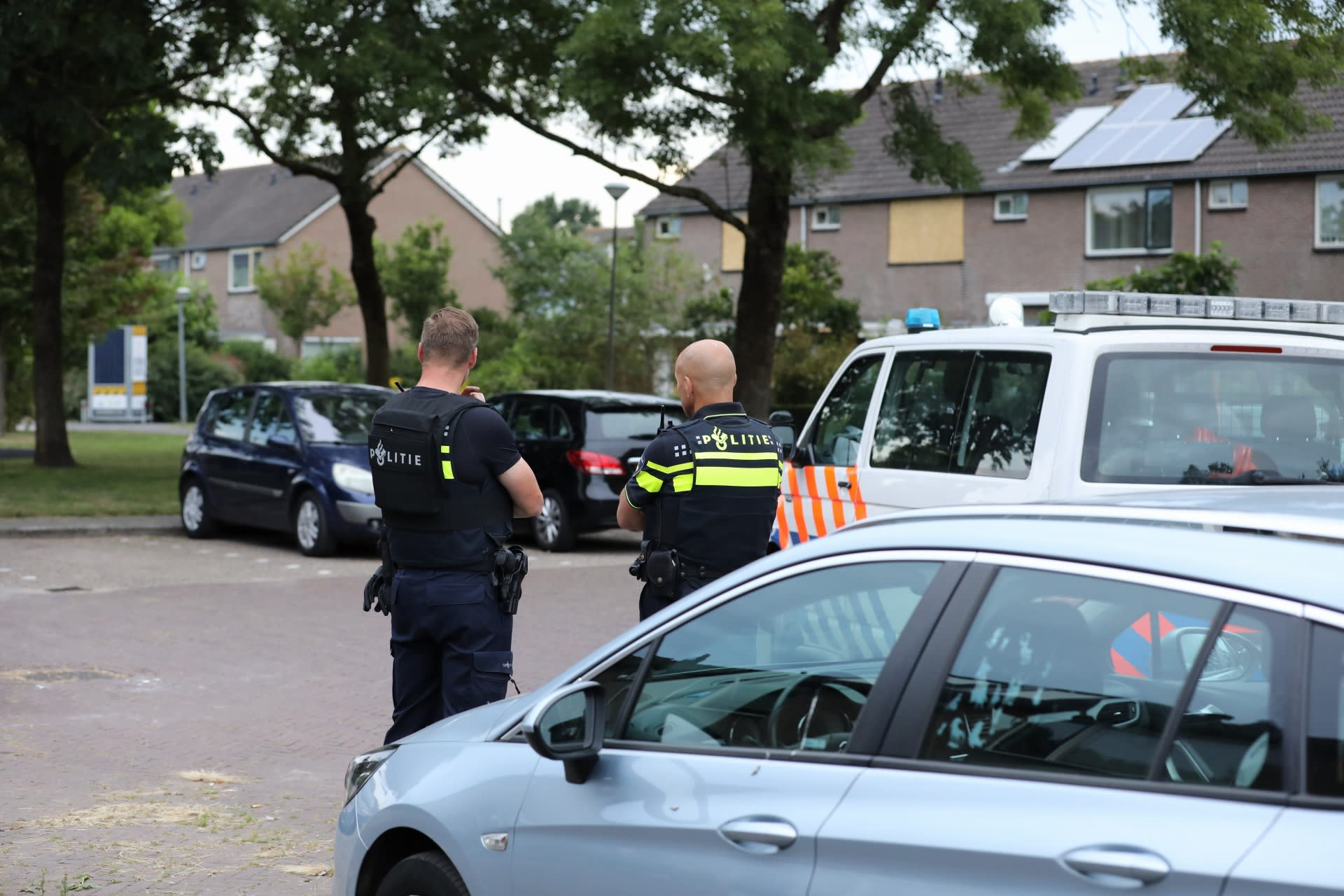 'Verdachte bewegingen' rond woning in Huizen waar eerder explosie was