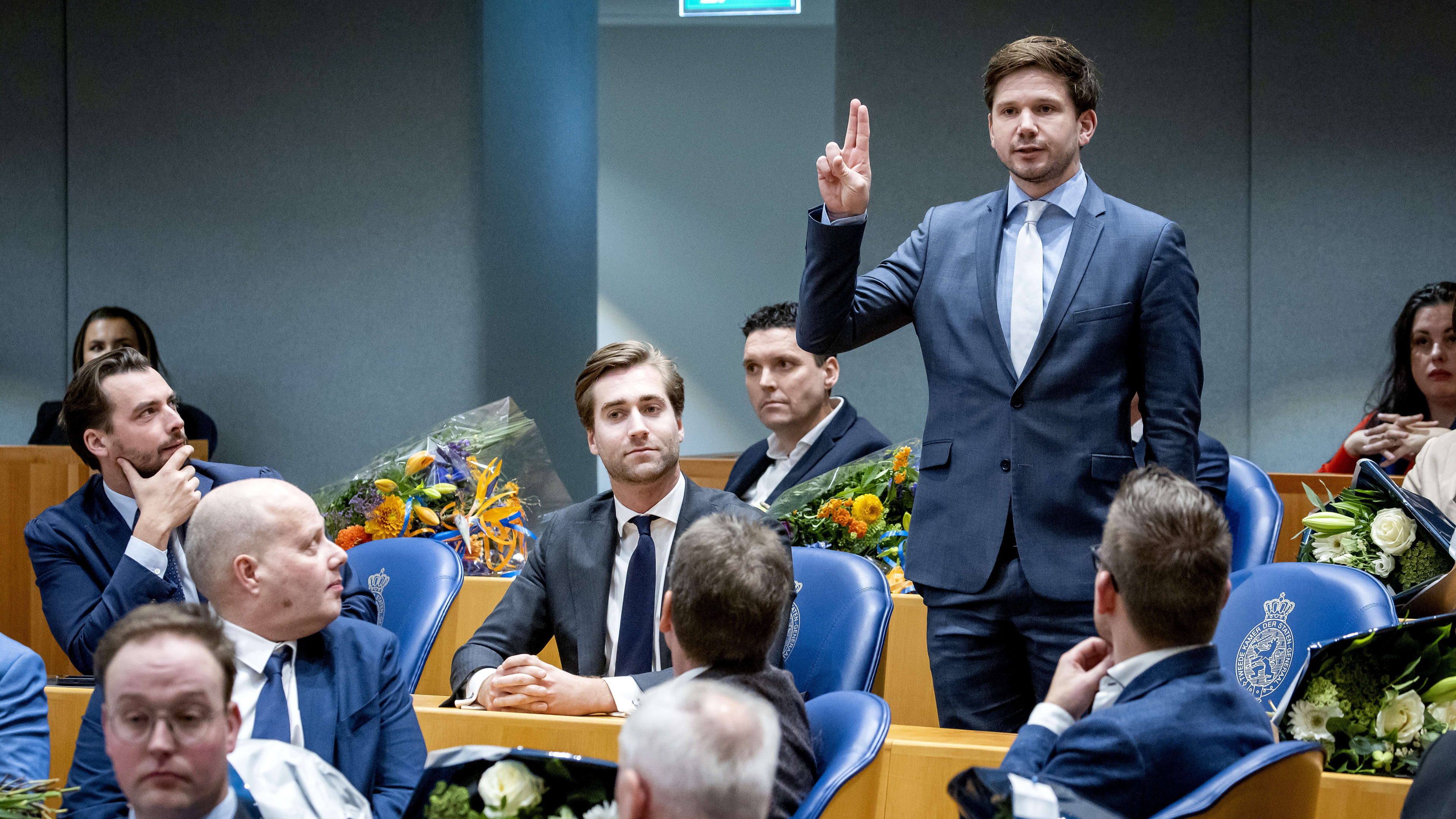 Gehele FVD-fractie geschorst om niet opgeven nevenfuncties