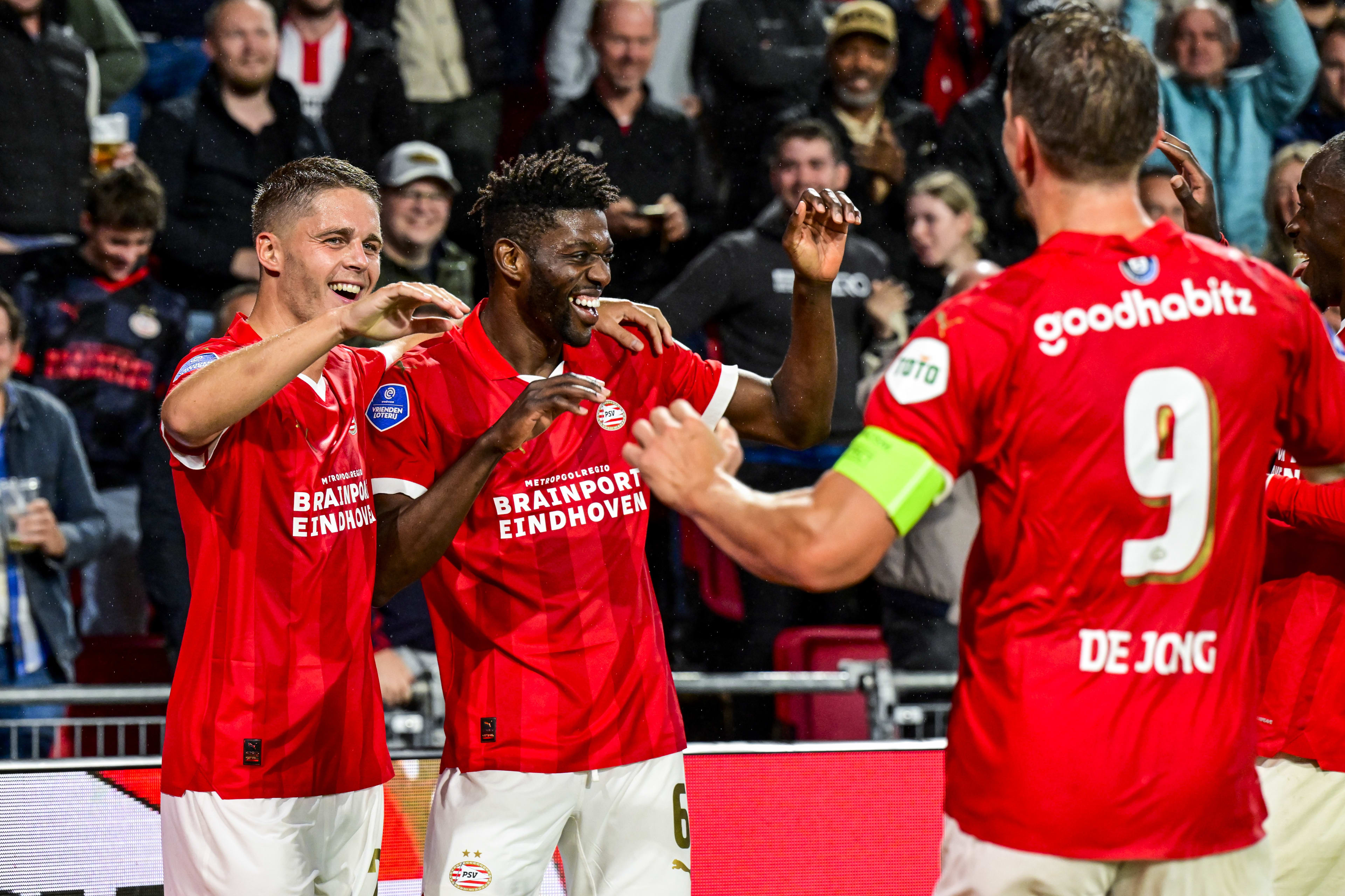 PSV in derde voorronde Champions League ruim langs Sturm Graz