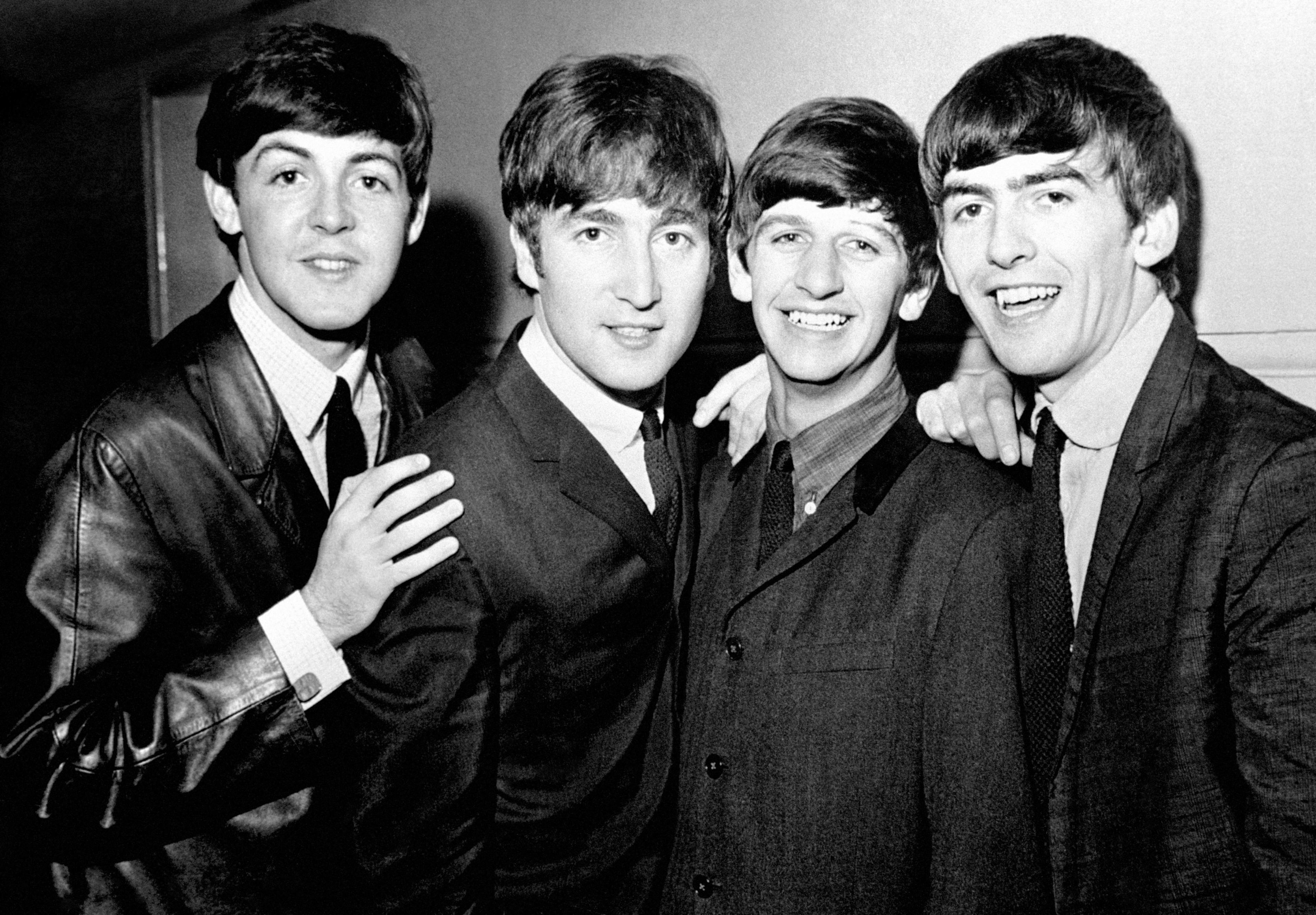 Fans opgelet! The Beatles kondigen 'allerlaatste' nummer ooit aan