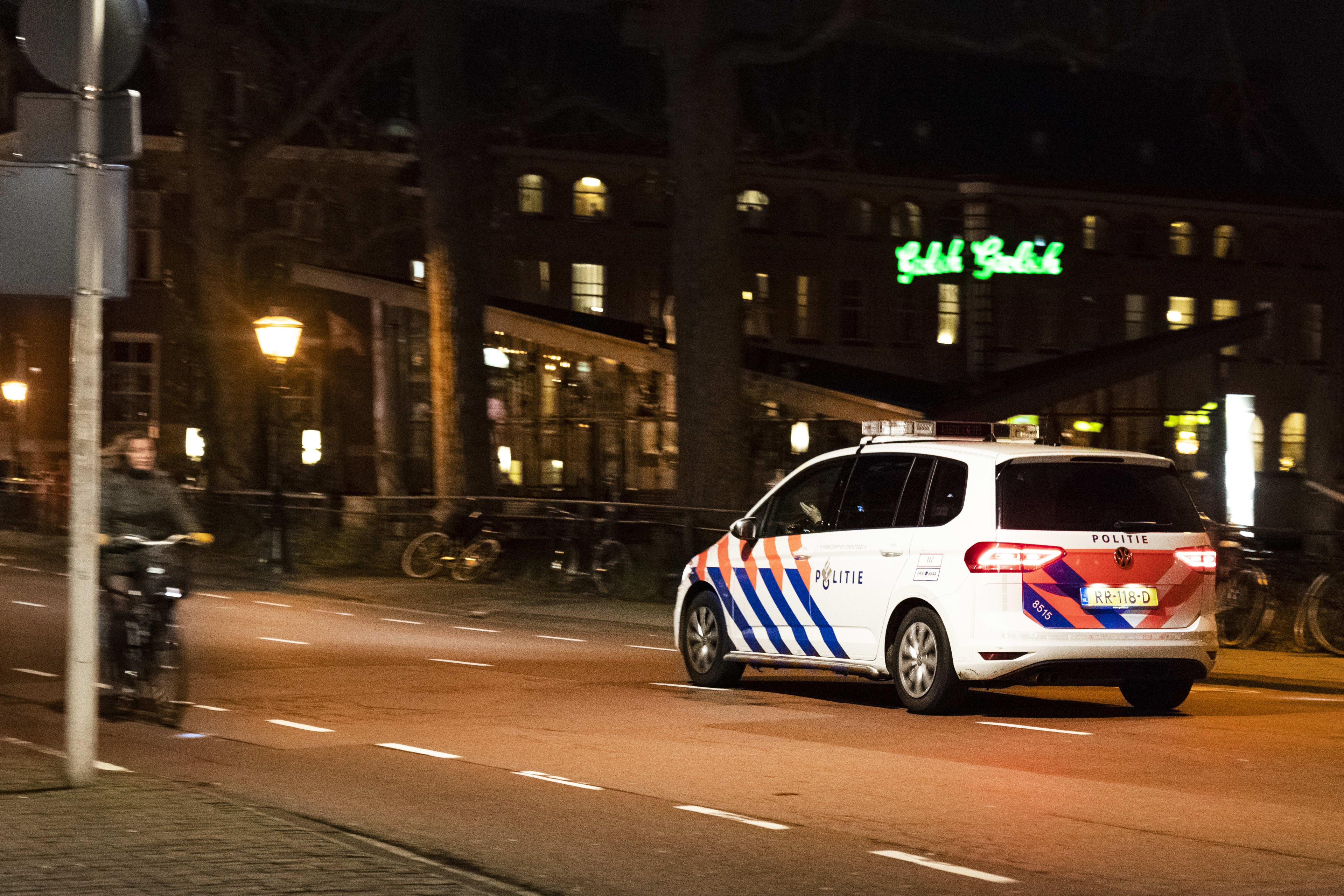 Politie zoekt bestuurder die slachtoffer schopt na aanrijding tijdens kerstnacht