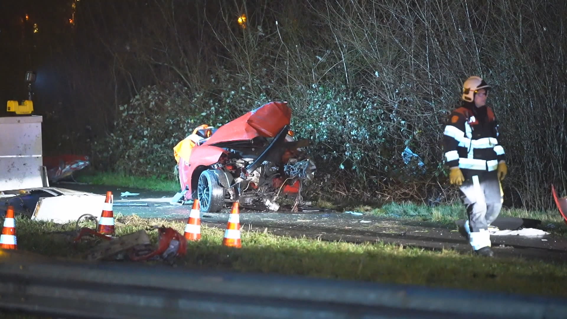 Dode en zwaargewonde bij ongeval N57 bij Brielle: 'Auto gelanceerd'