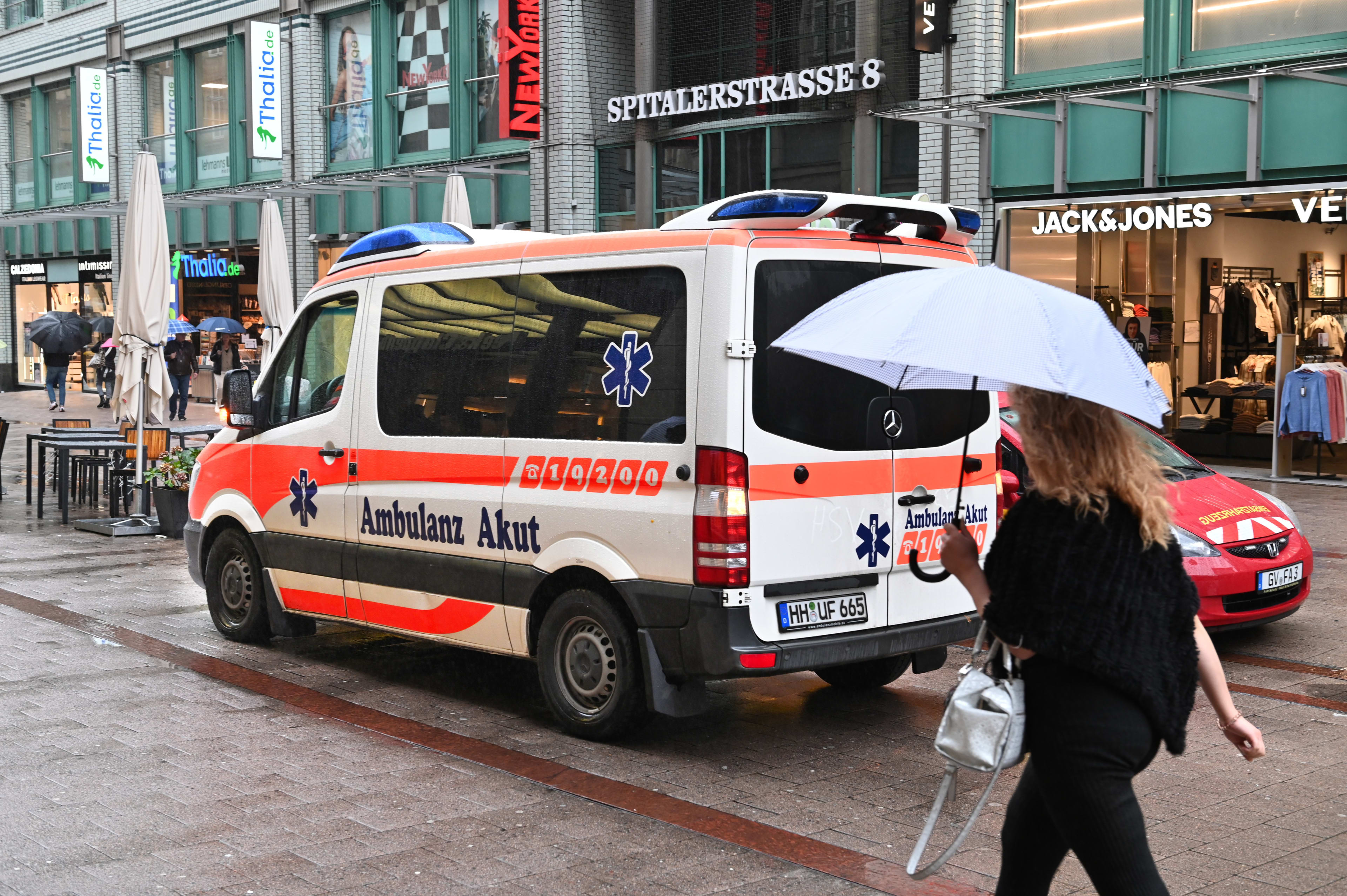 'Tiener uit Nederland overleden bij explosie op stoep in Duitsland'