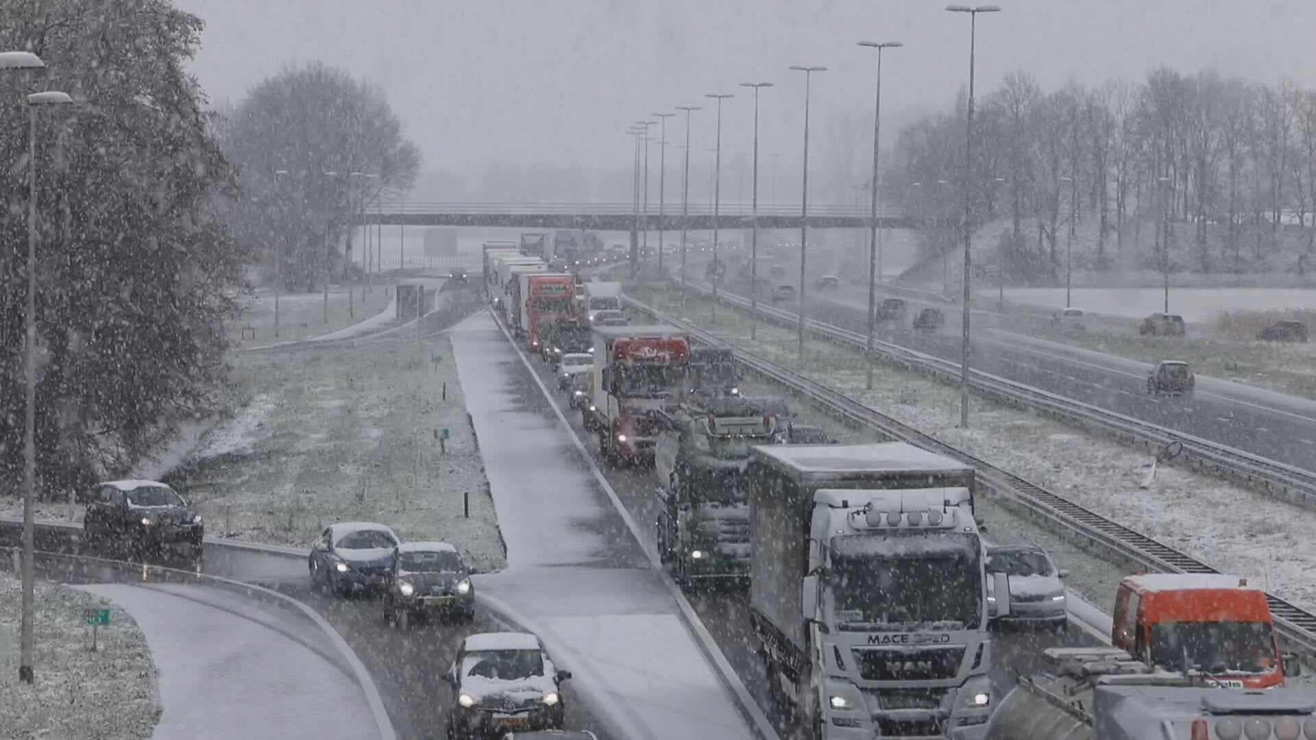 Wintersporters opgelet: drukte op deze wegen naar het zuiden