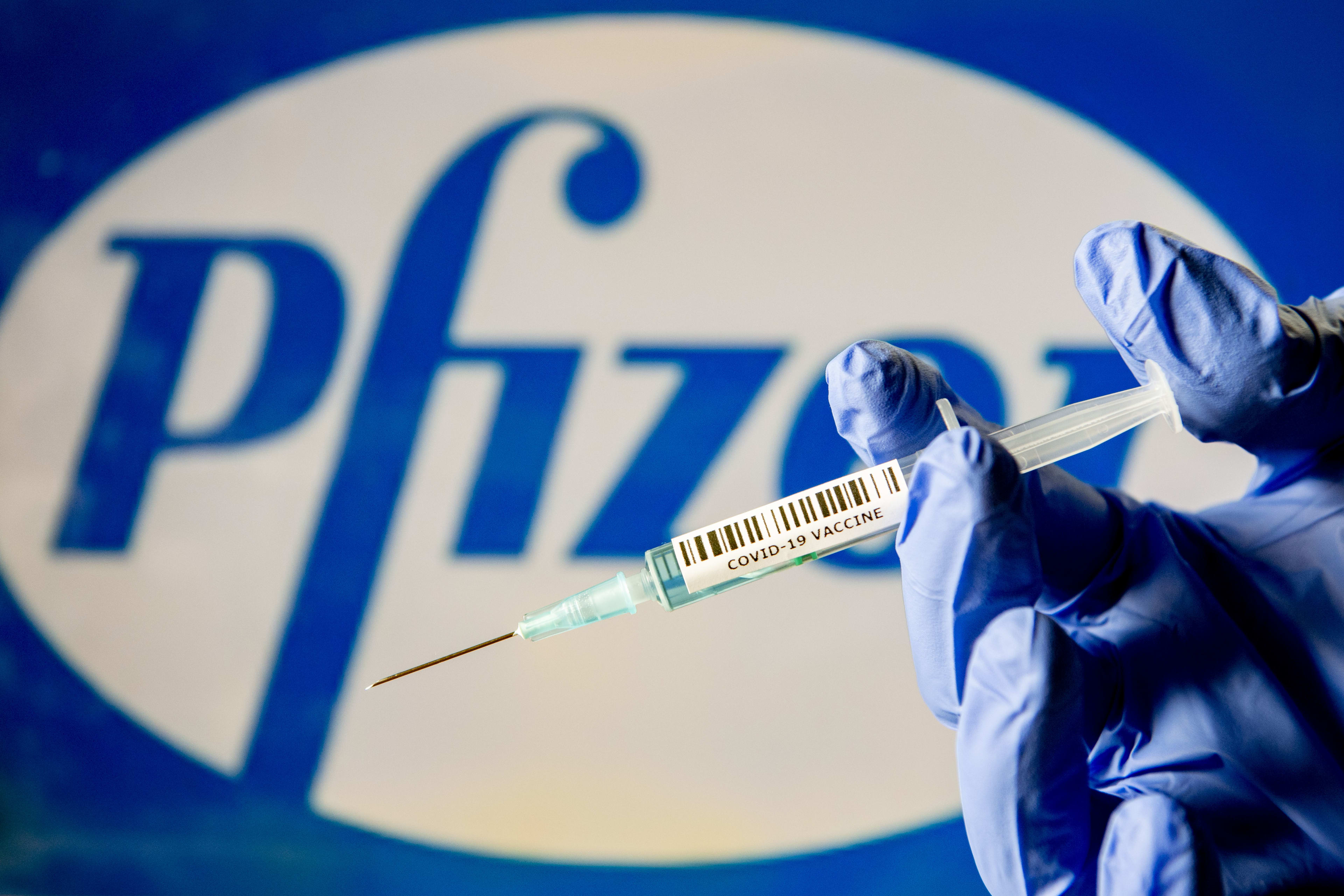Pfizer en BioNTech vragen Europese vergunning aan voor coronavaccin