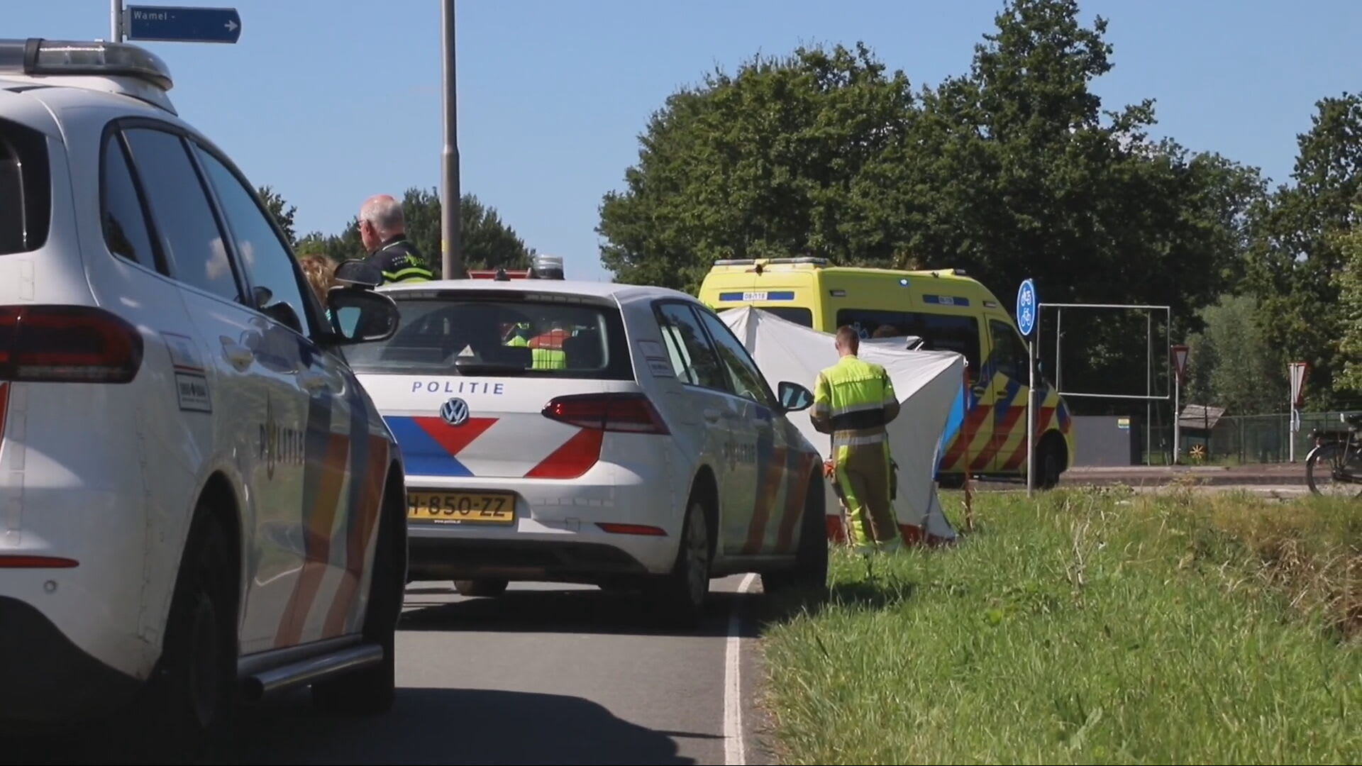 Omstanders treffen lege scootmobiel aan en vinden lichaam in water Wamel