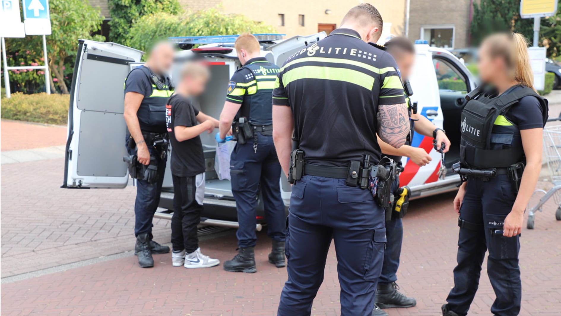 Knallen in Nootdorp: politie houdt mensen aan na mogelijke schietpartij