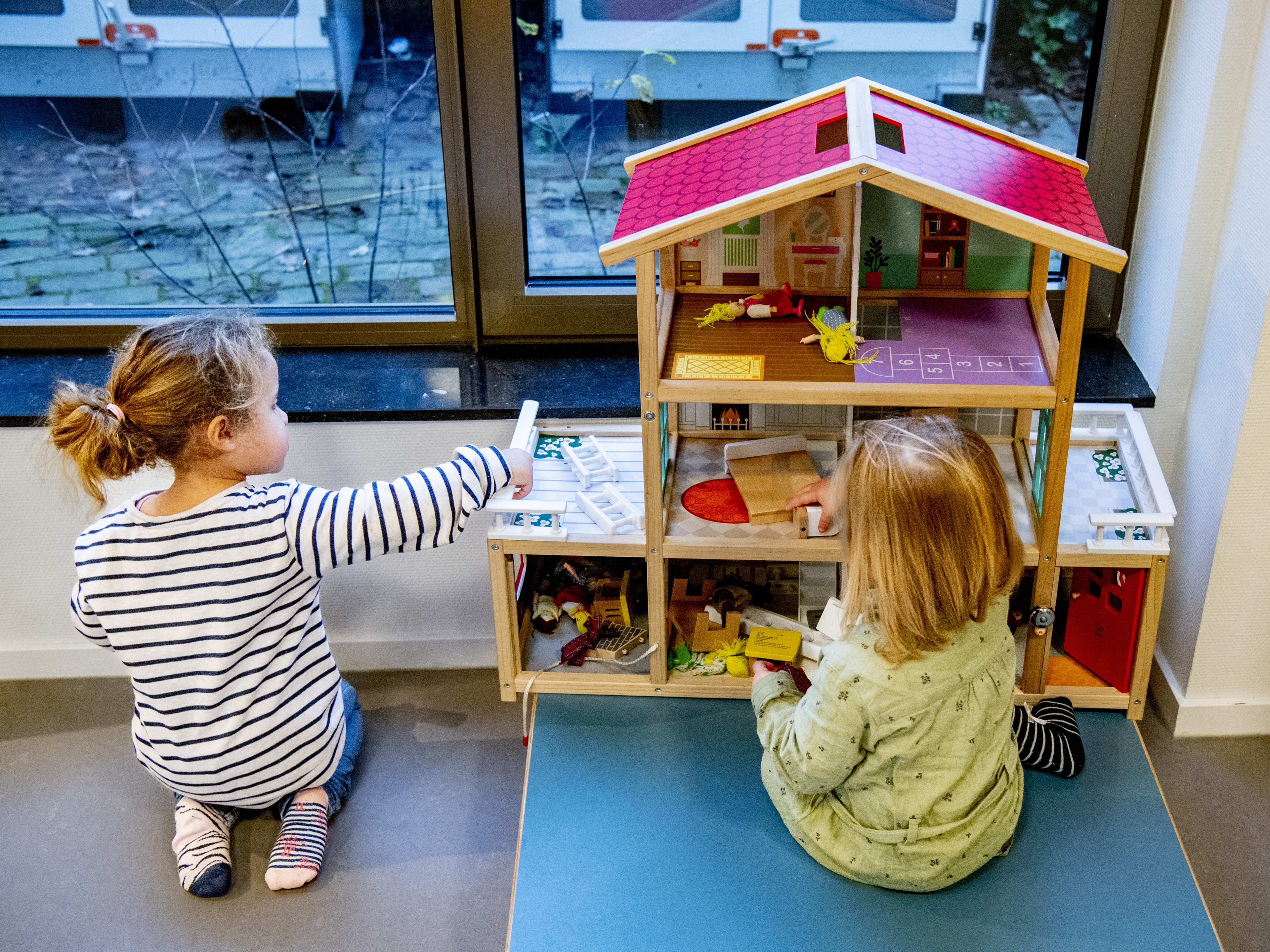 'Grote crisis in kinderopvang houdt aan door personeelstekort'