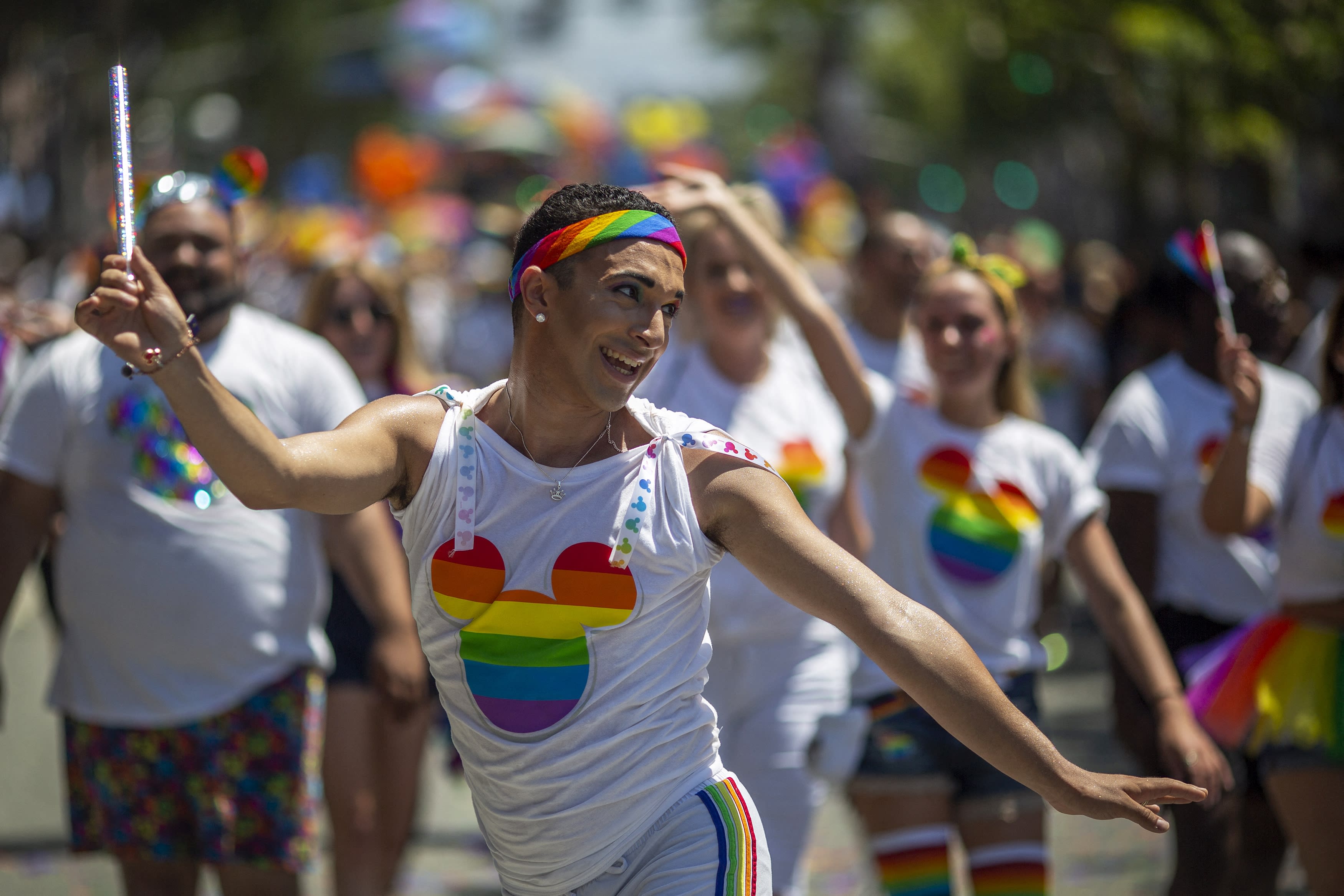 Disney vaart voor het eerst in Nederland mee met Pride