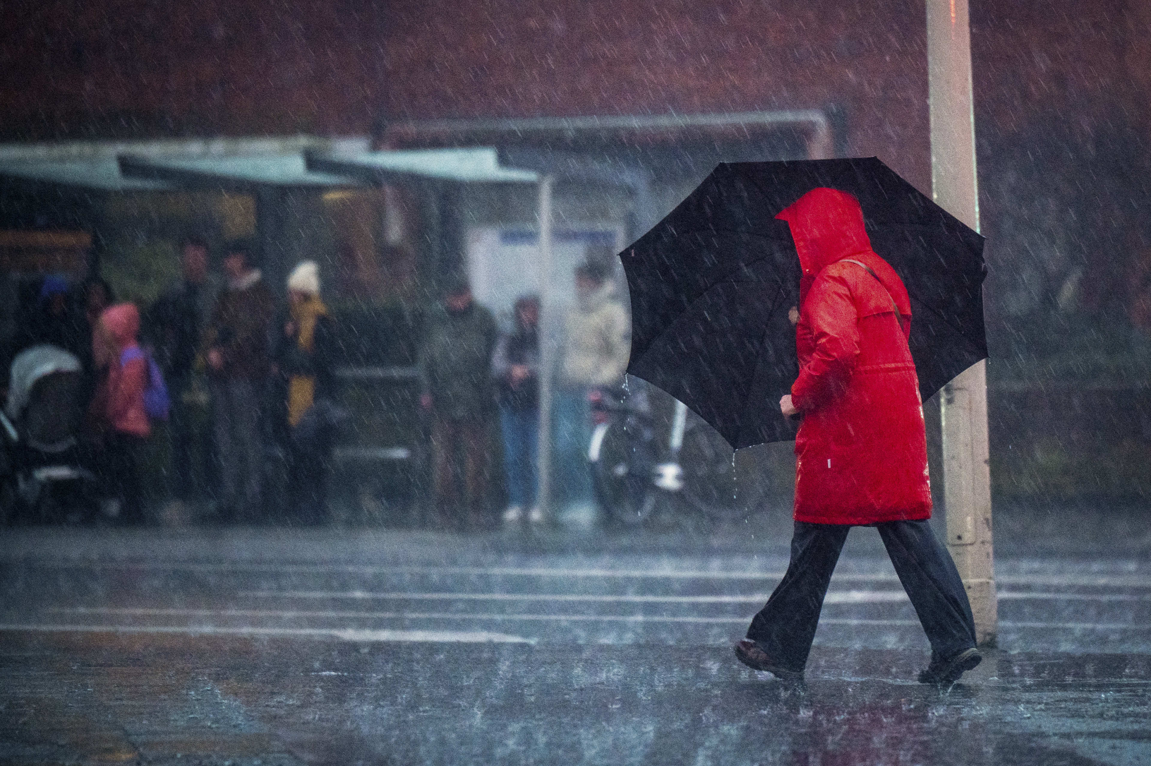 Noodweer dreigt in Limburg, code geel om fikse regenbuien