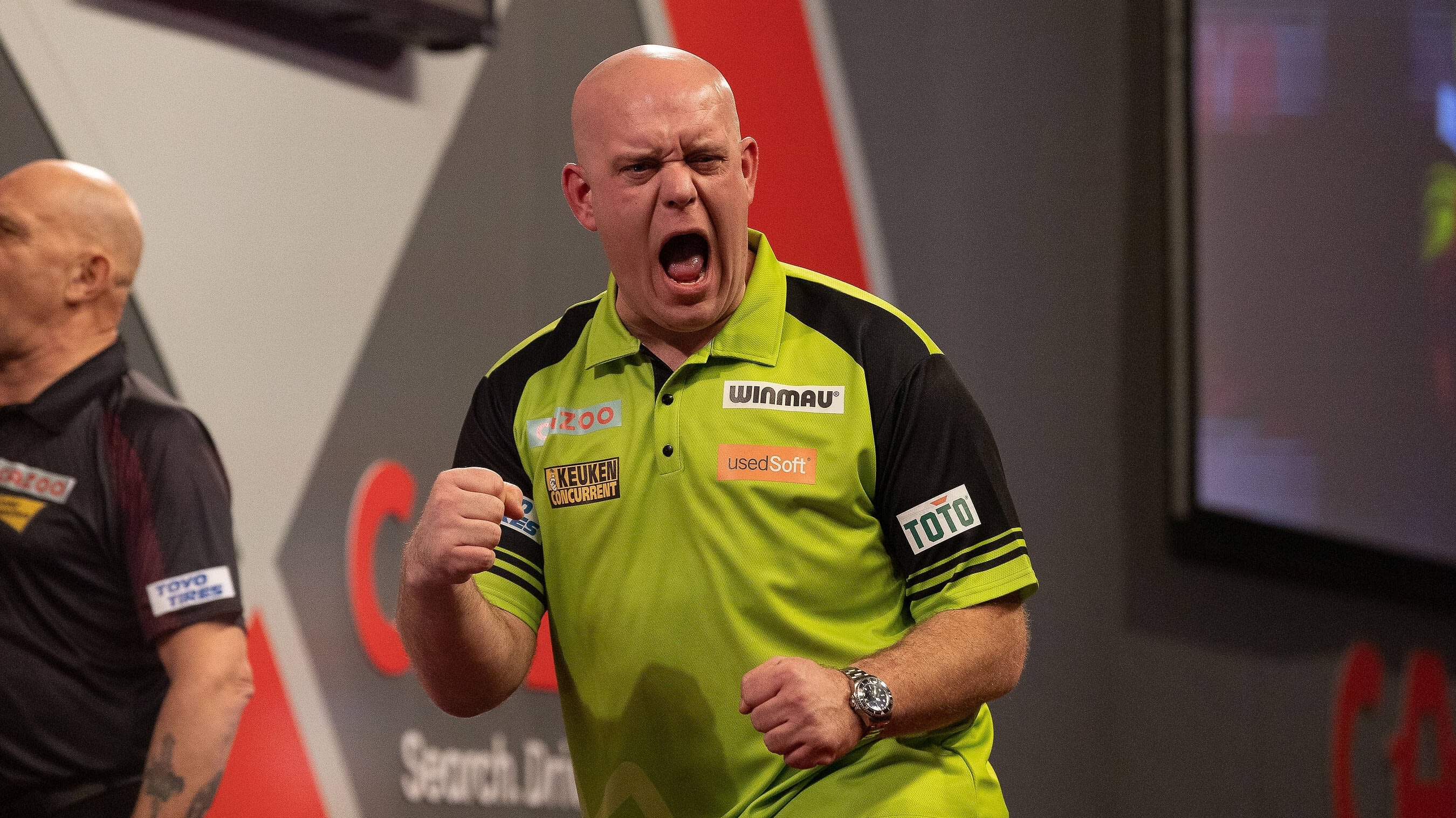 Michael van Gerwen stoomt door naar halve finales op WK darts