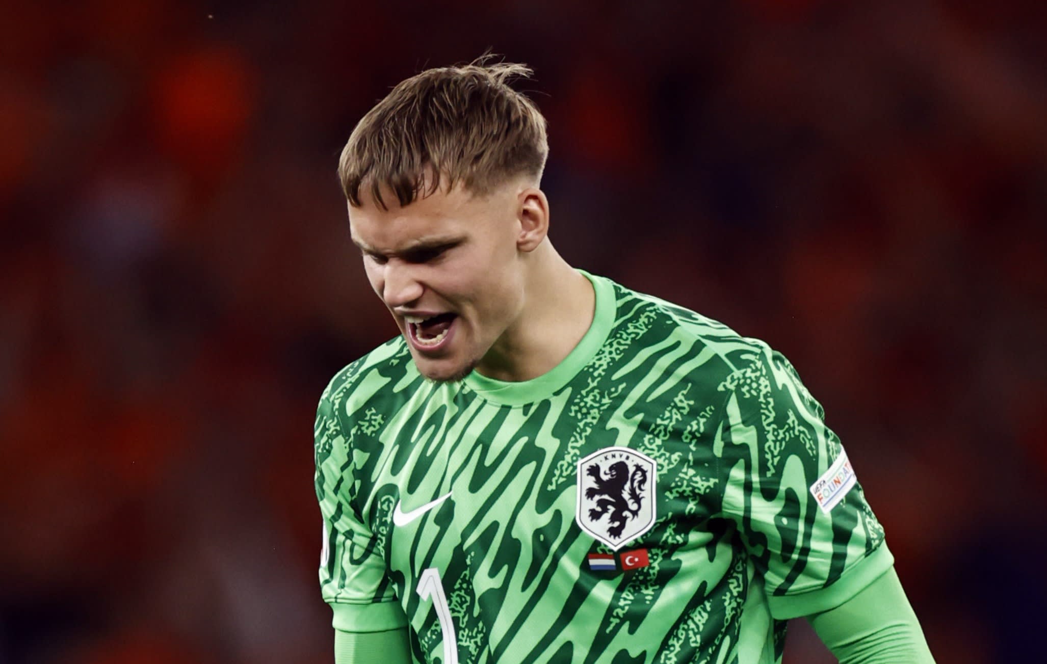 Keeper Verbruggen is man of the match, vindt Nederland: 'Wat een legend'