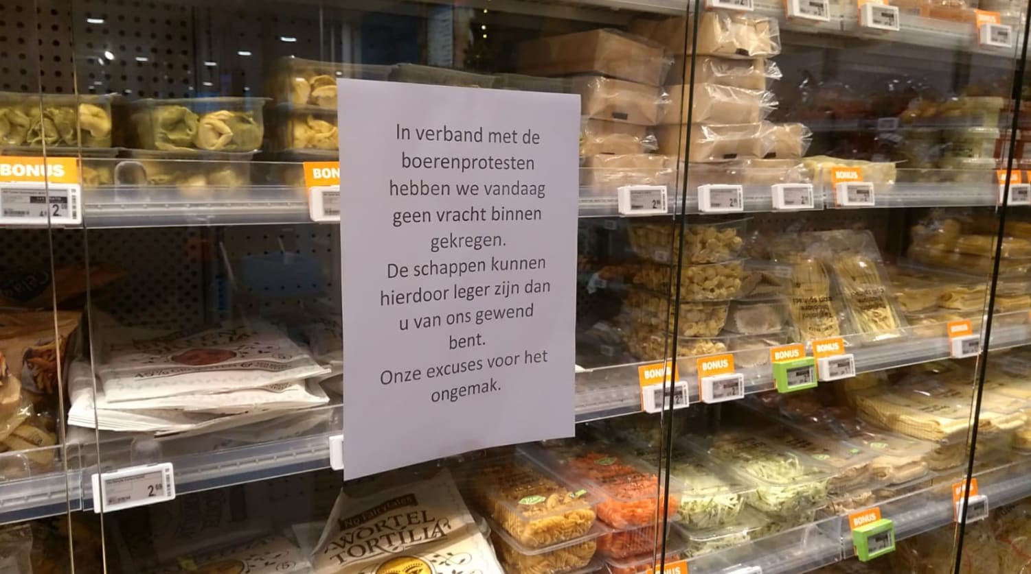 Lege schappen bij diverse supermarkten door boerenprotesten: 'Komende week geen Hamsterweken'