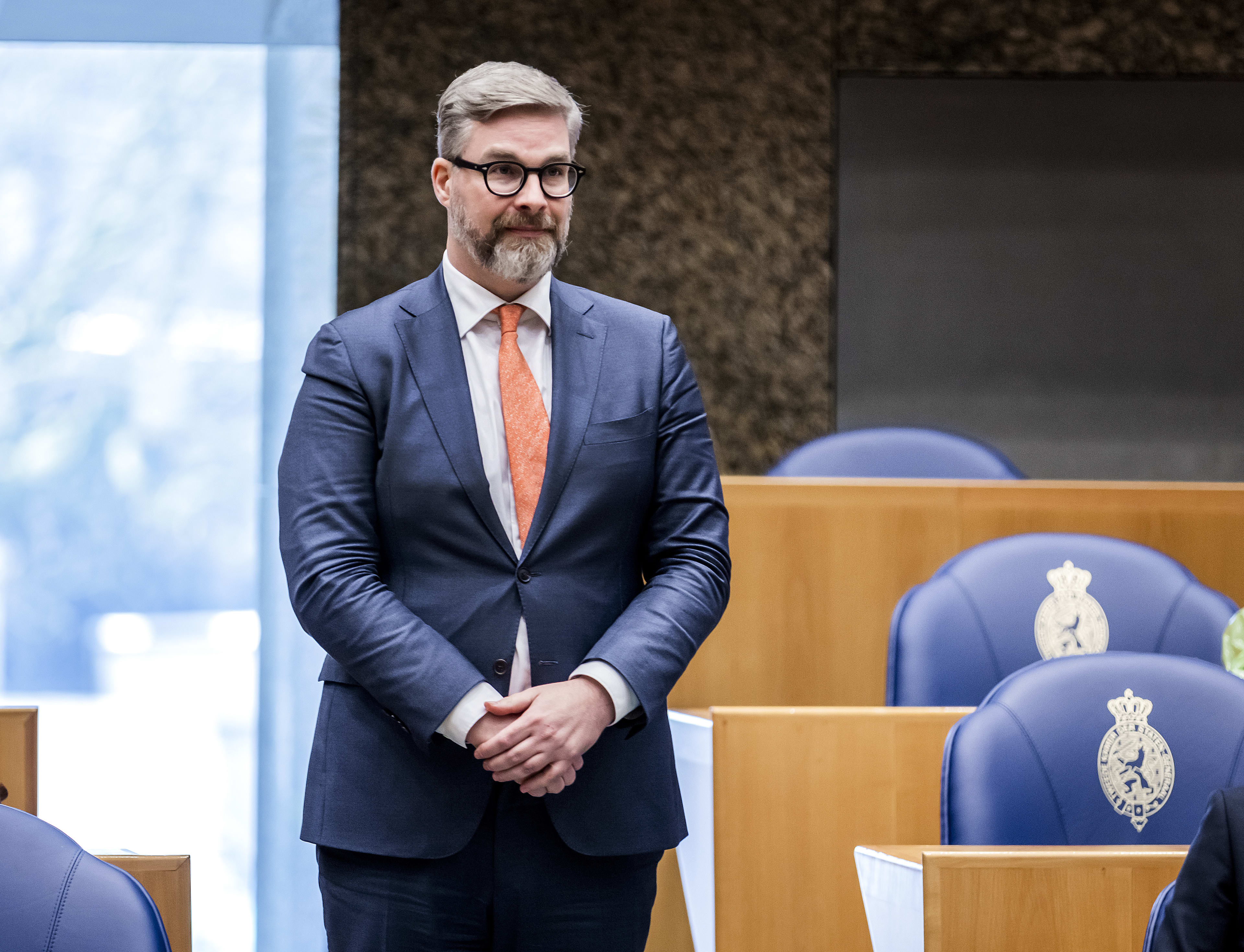 'Kamerlid Sidney Smeets had seksueel contact met minderjarige jongens'