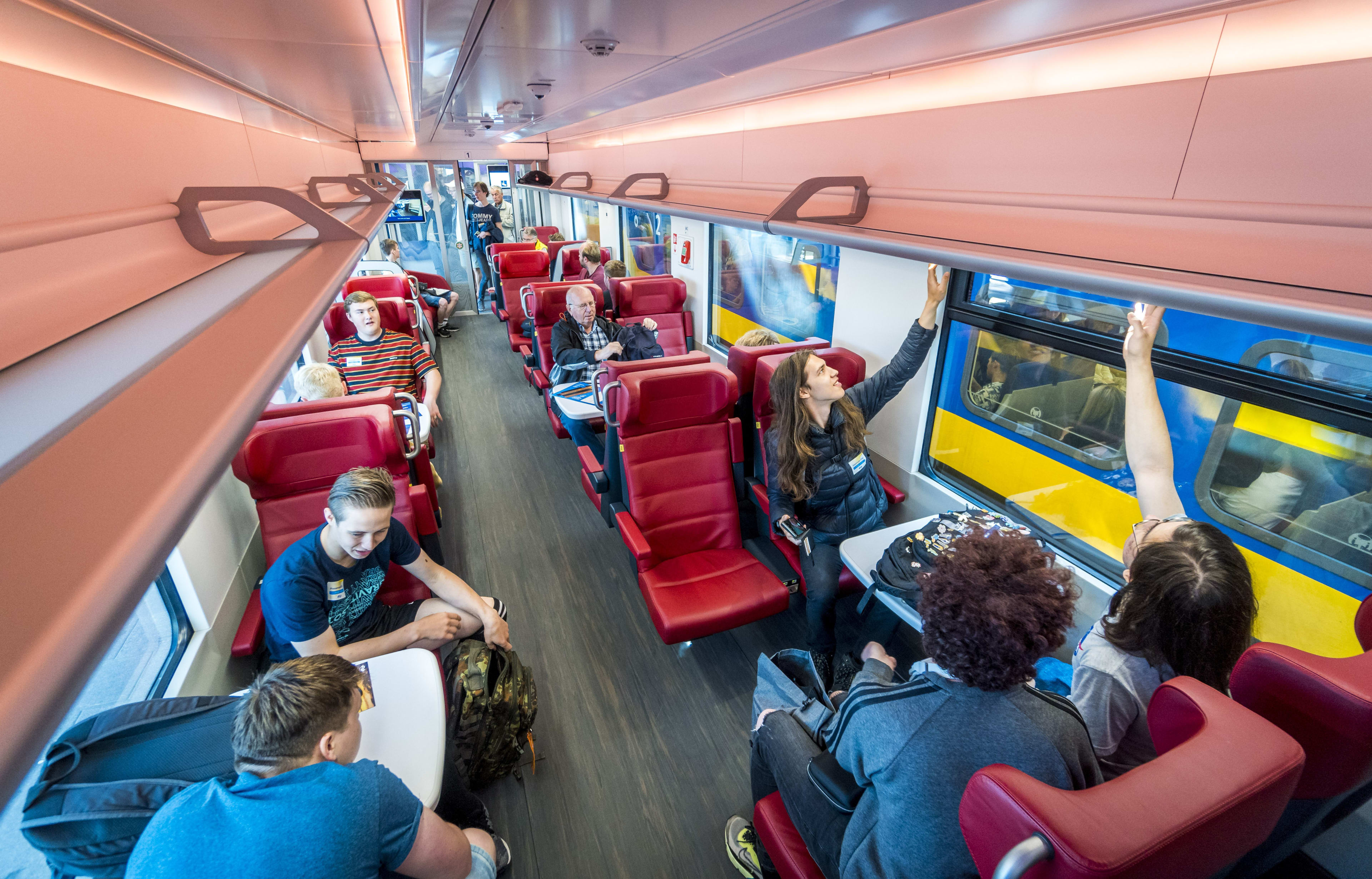 NS geeft rondleiding: zo ziet de nieuwe intercity eruit