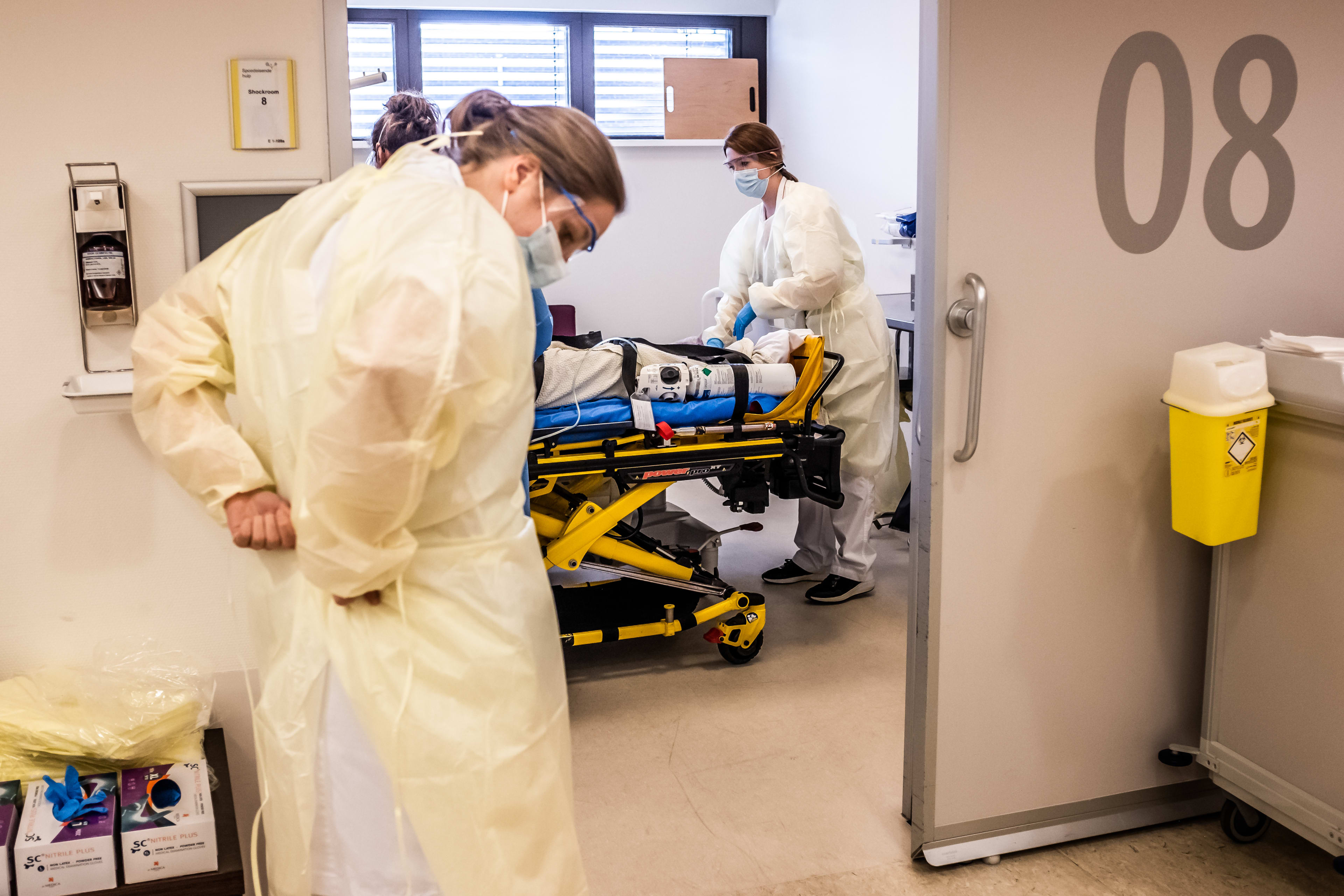 LIVEBLOG |  Intensive cares kunnen niet uitbreiden naar 1700 bedden