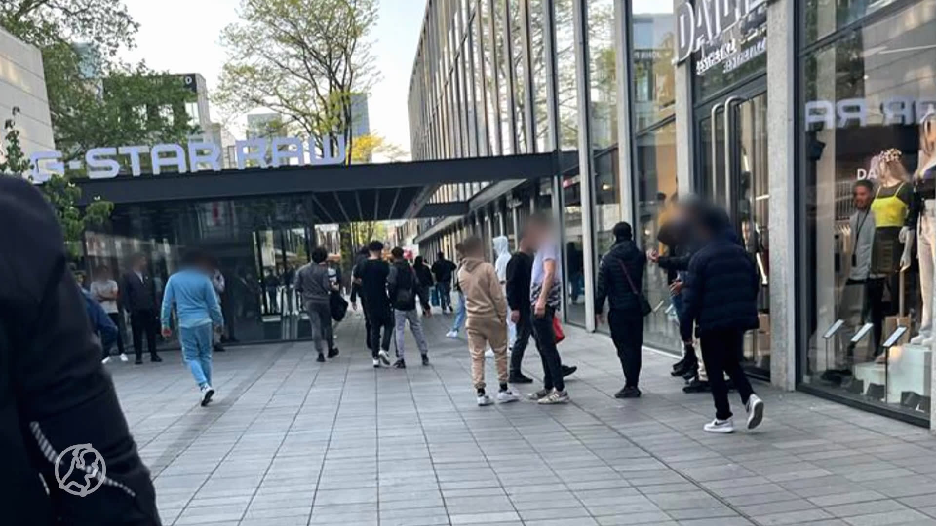 Groepen jongeren terroriseren centrum Rotterdam, ondernemers willen actie