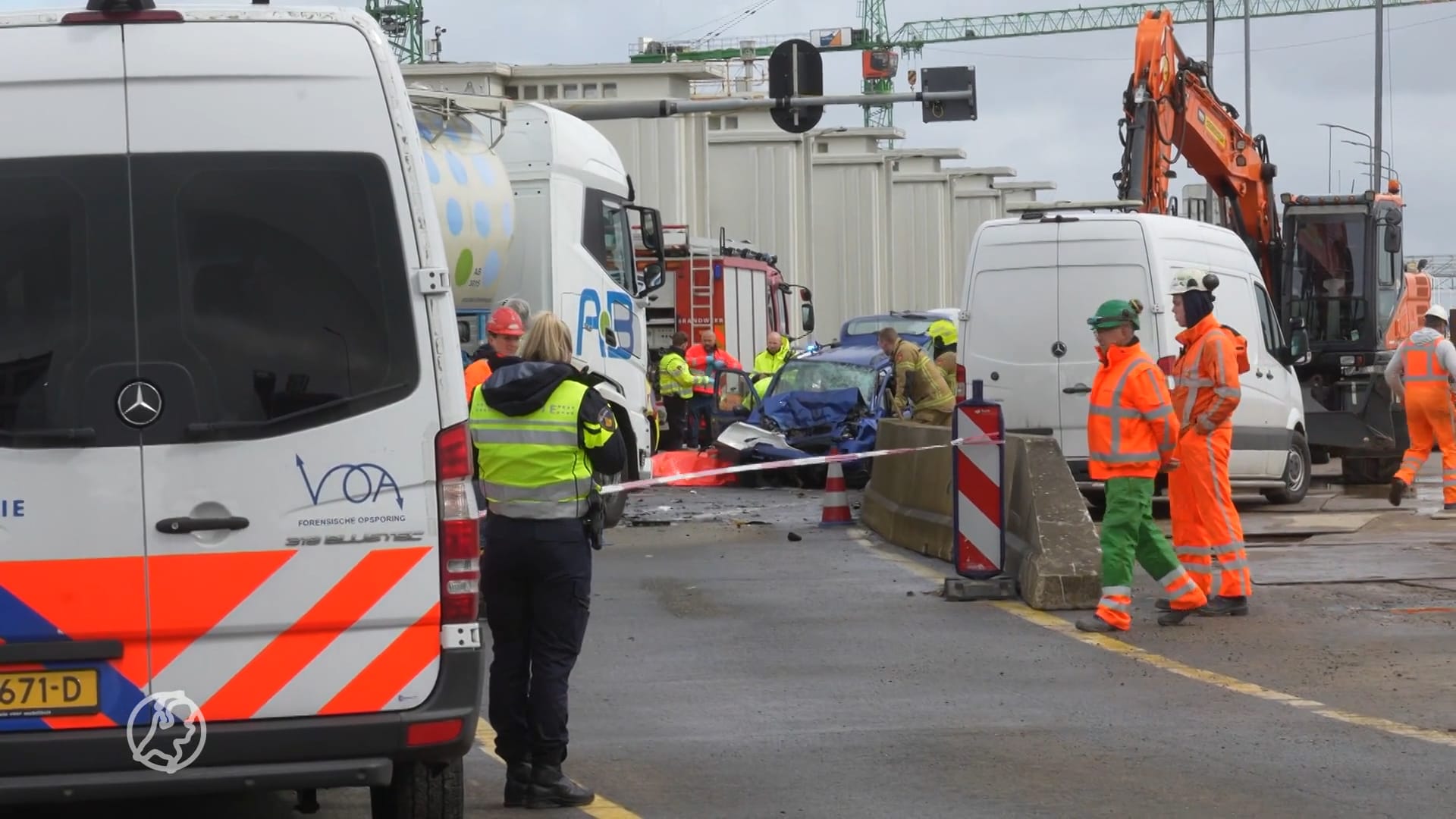 Politie deelt informatie over dode bij ongeluk met tankwagen op Afsluitdijk
