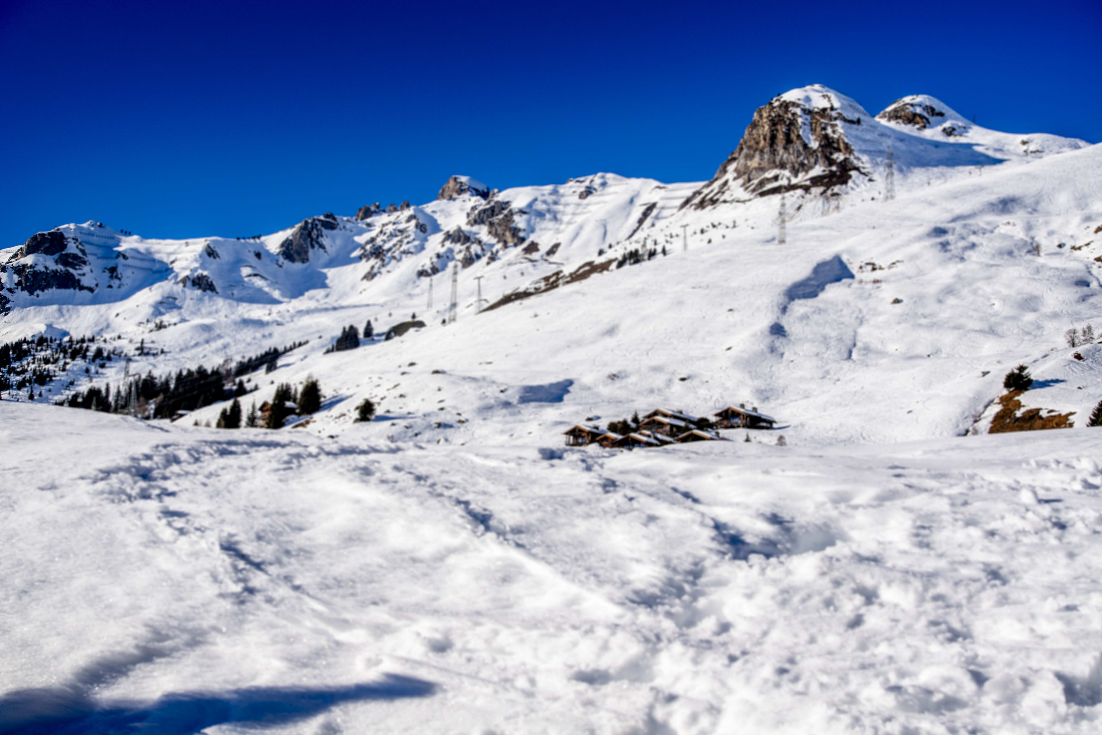 Lawine in Zwitserse Alpen kost 3 Nederlanders het leven