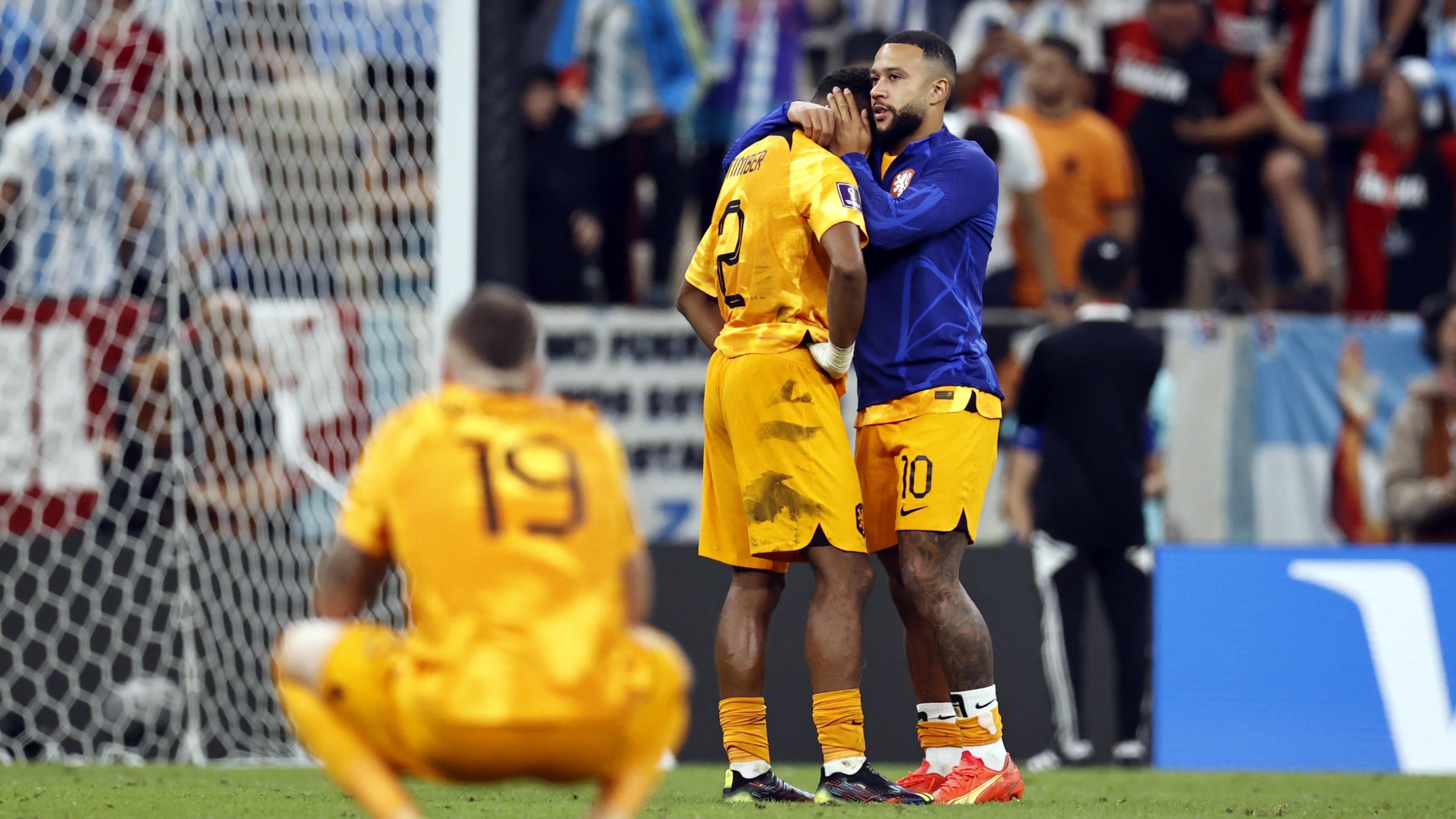 WK-sprookje voorbij: Oranje verliest thriller van Argentinië na strafschoppen