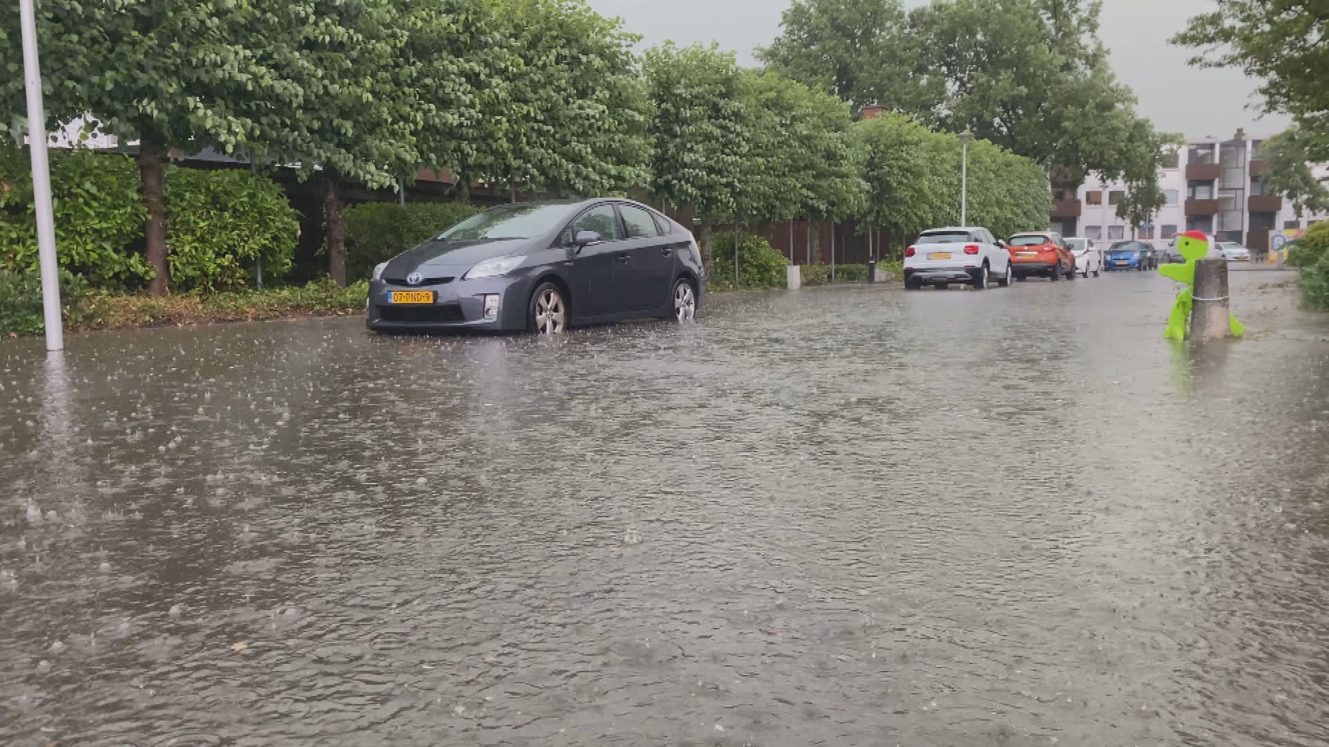 Ondergelopen kelders en kruipruimtes: vooral in Zwolle veel overlast door noodweer