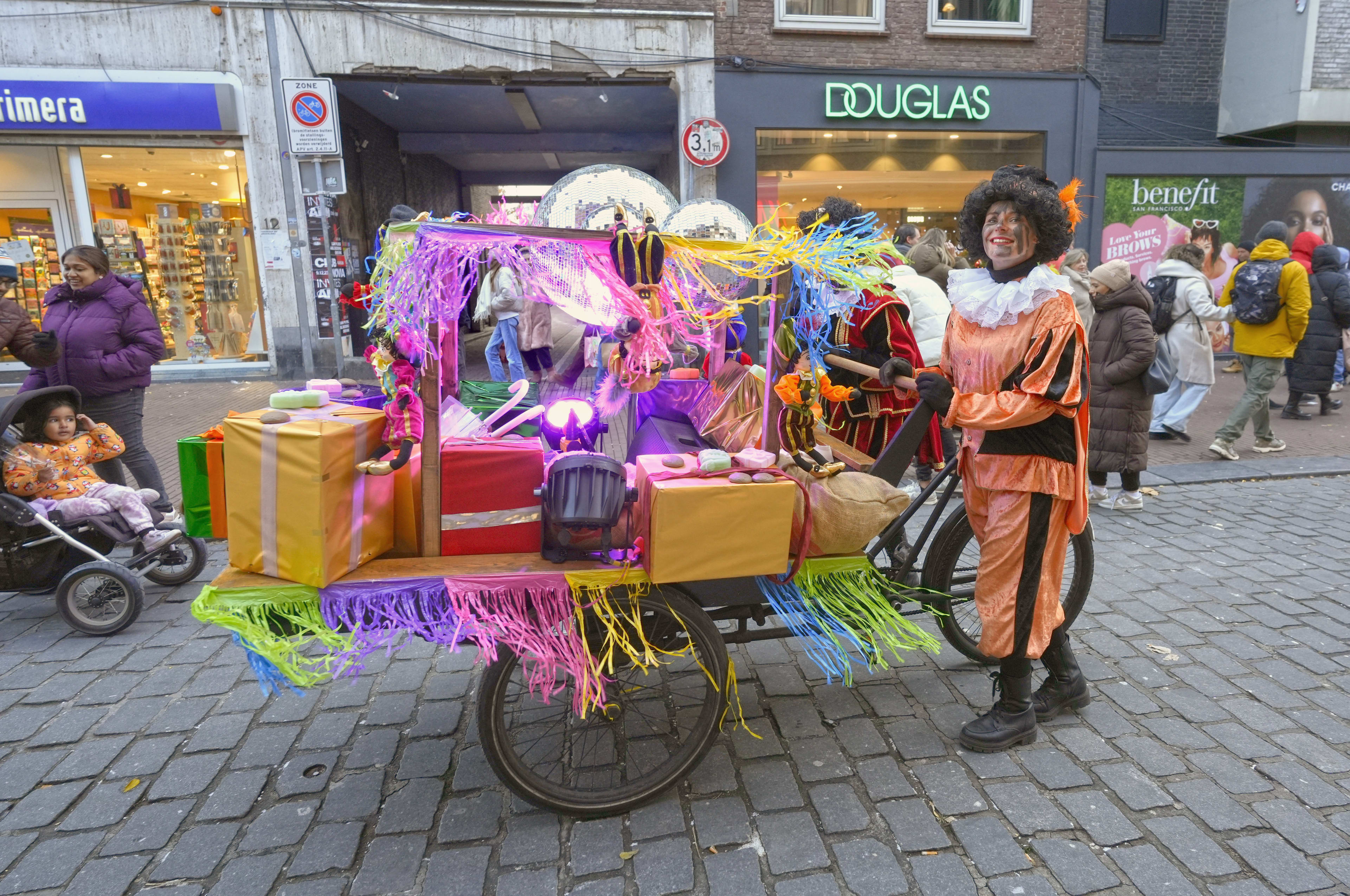 Laat pakjesavond maar beginnen: nagenoeg alle cadeaus zijn op tijd binnen