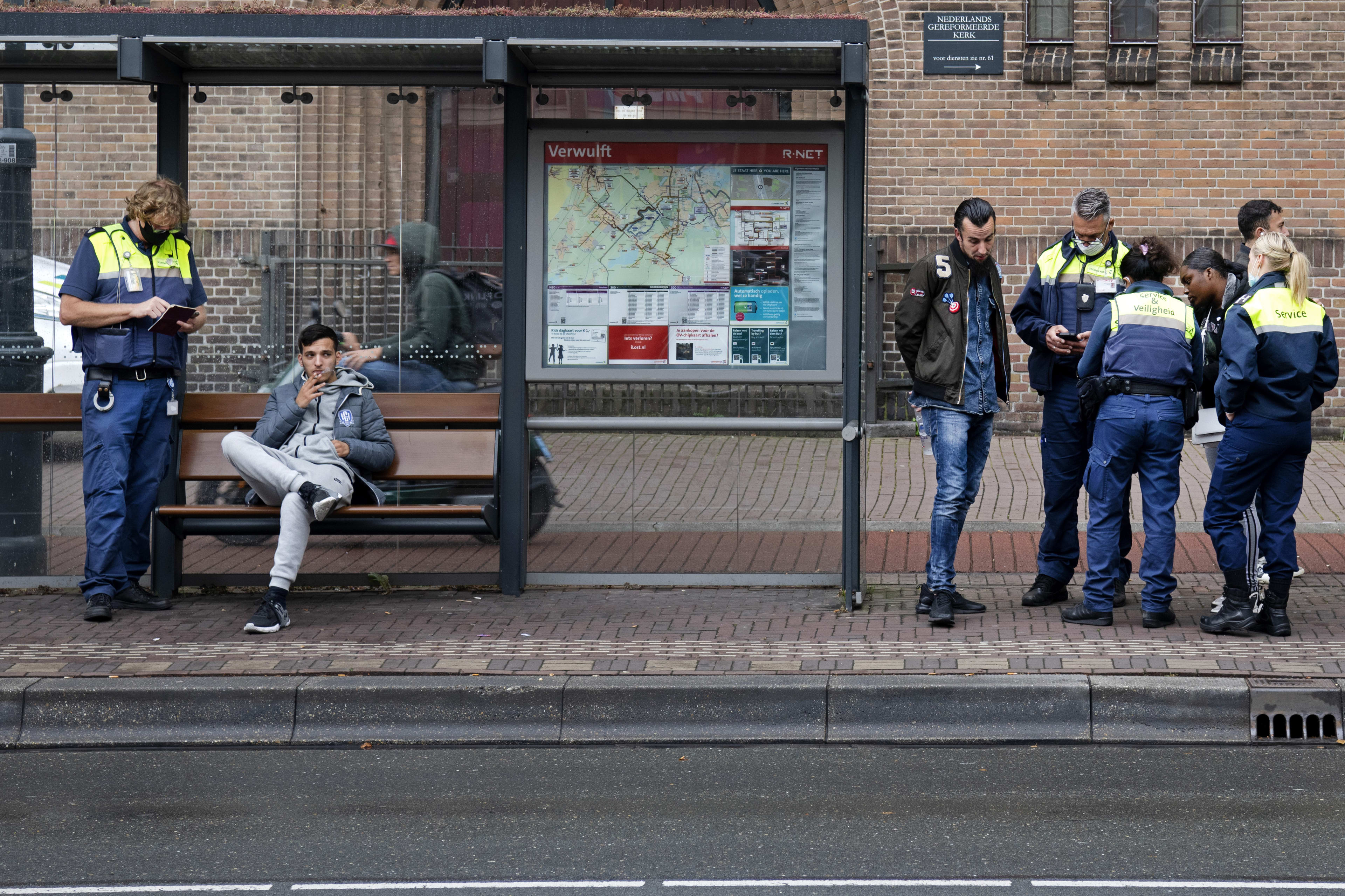 Helft zwartrijders bekend bij politie, roep om ov-verbod herrieschoppers