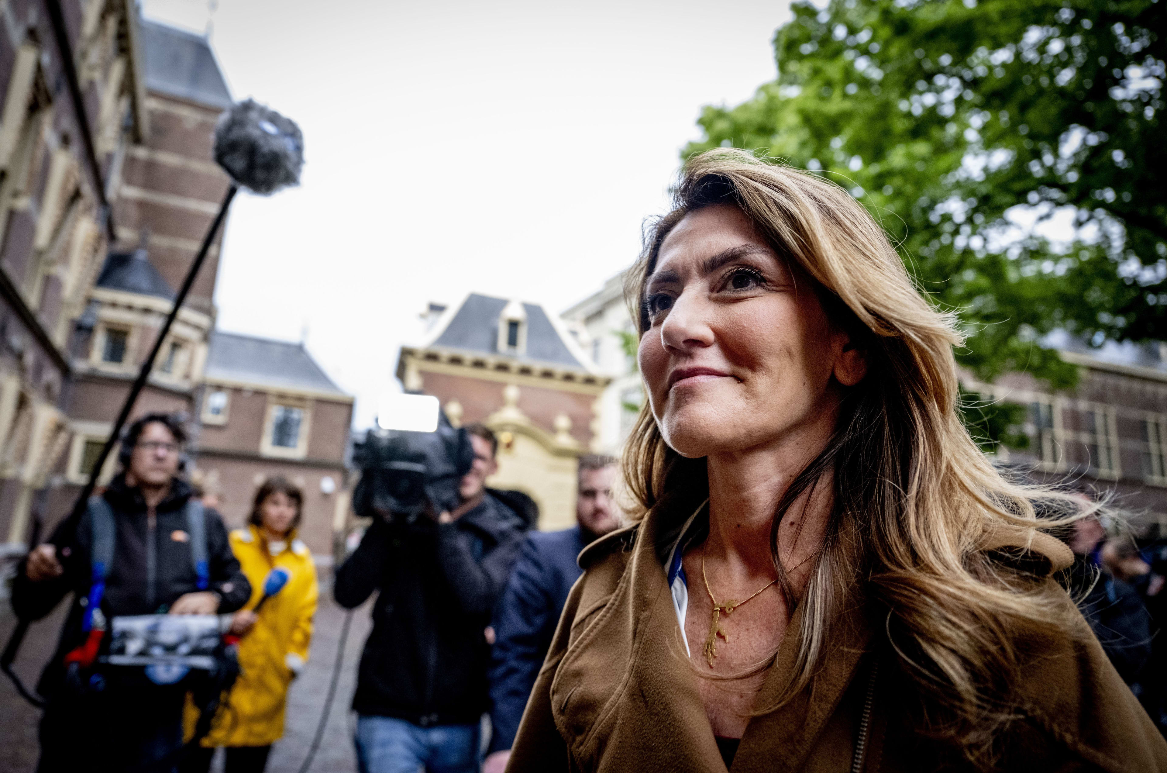 Dilan Yesilgöz wil nieuwe leider worden van VVD én nieuwe premier