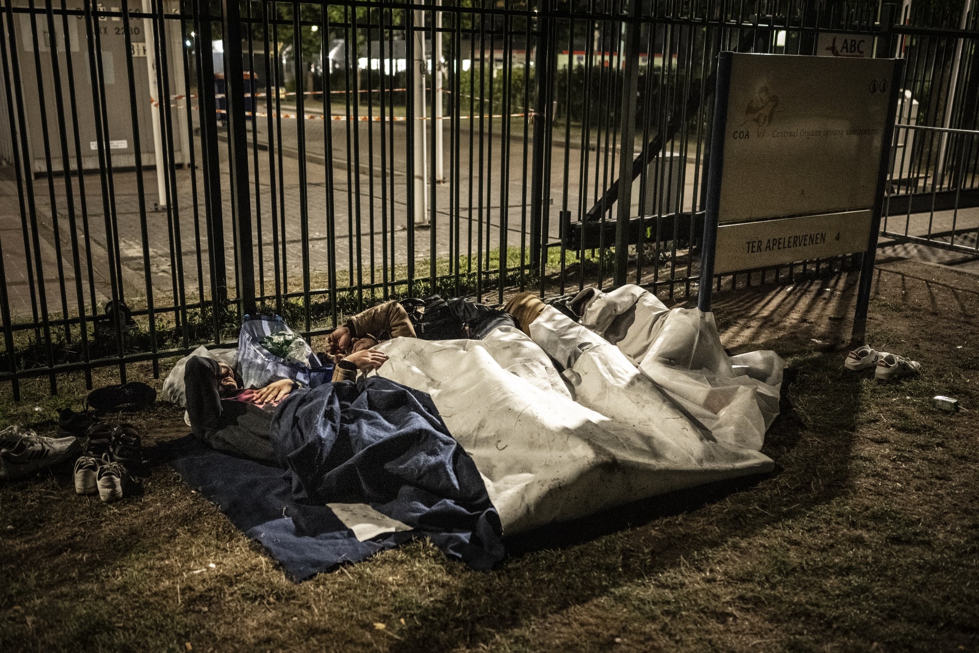 'Tientallen kinderen dreigen vanavond op een stoel of op de grond te slapen in Ter Apel'