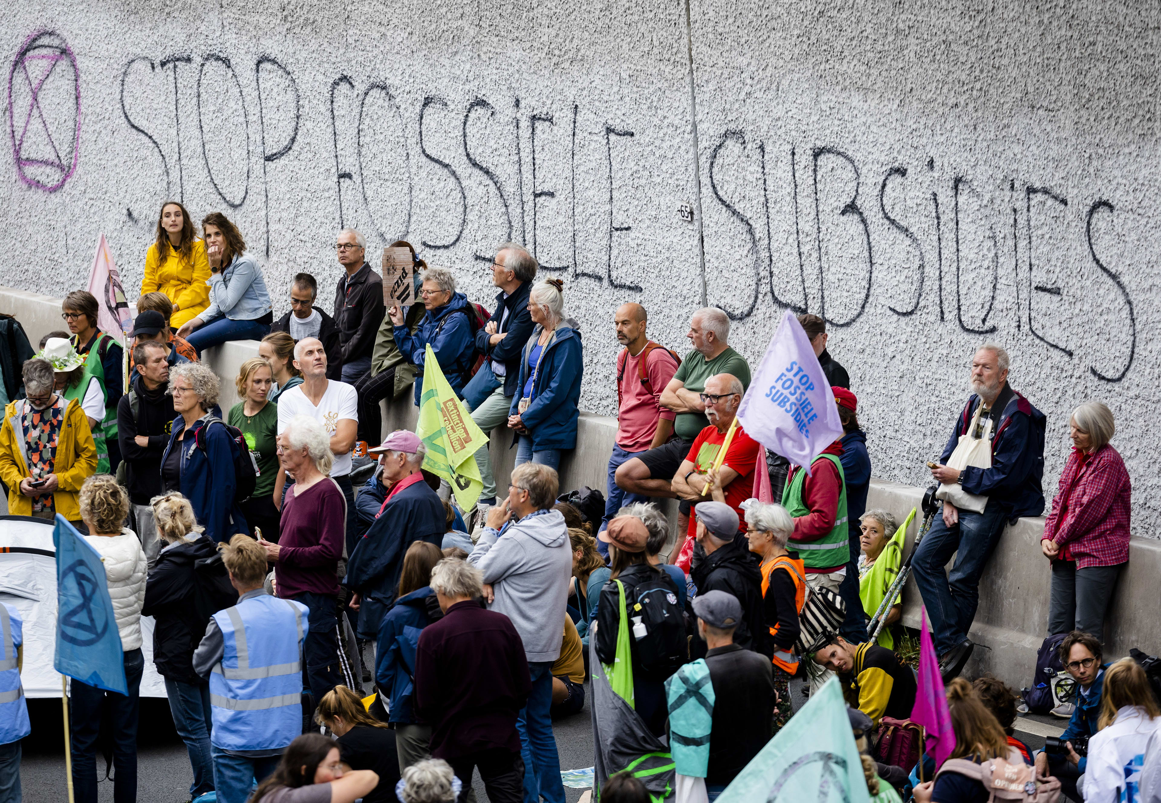 Duitse klimaatactivisten willen zich aansluiten bij wegblokkade A12