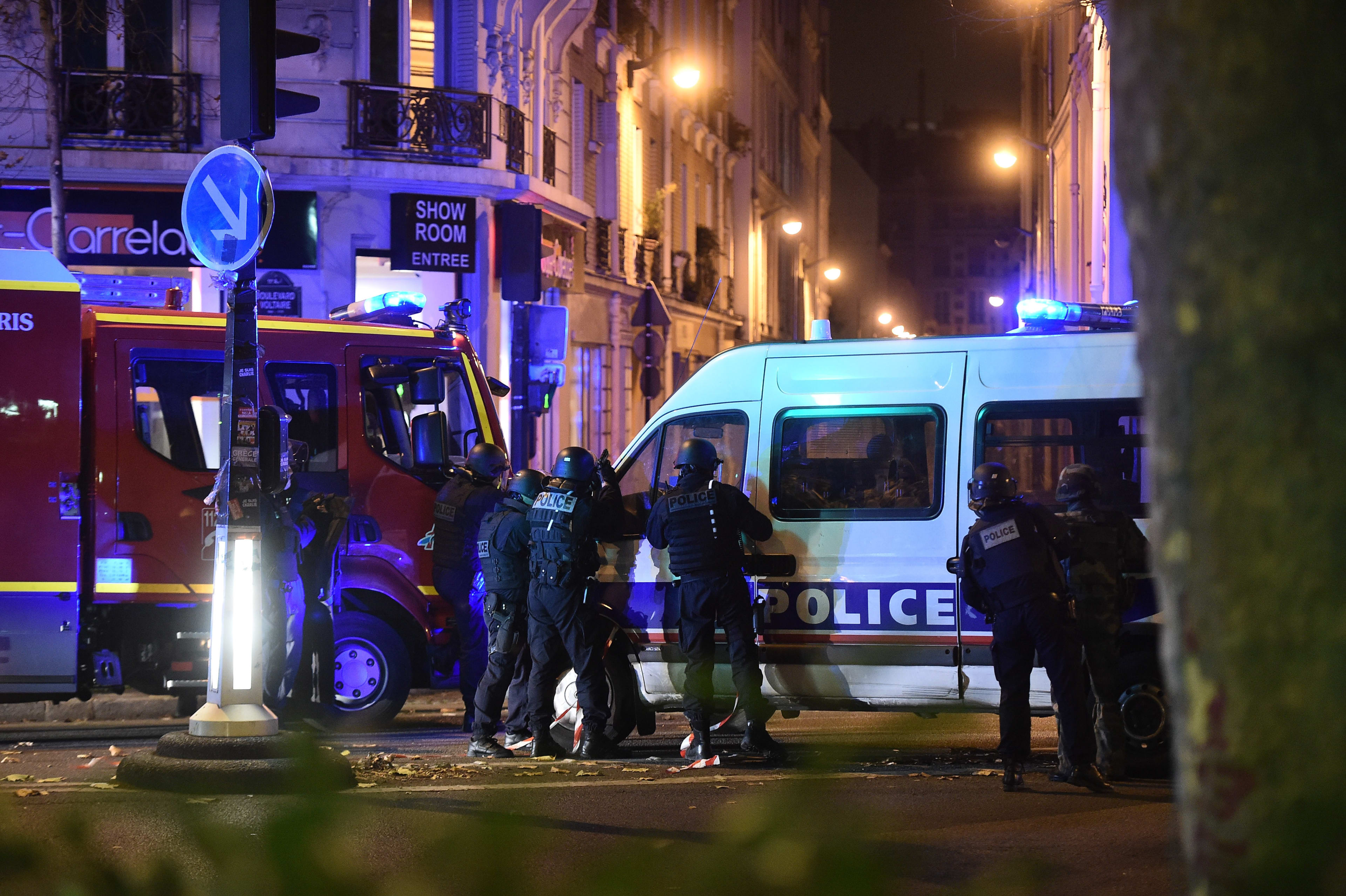 Amsterdammer Annas A. vrijgesproken van rol bij aanslagen in Parijs