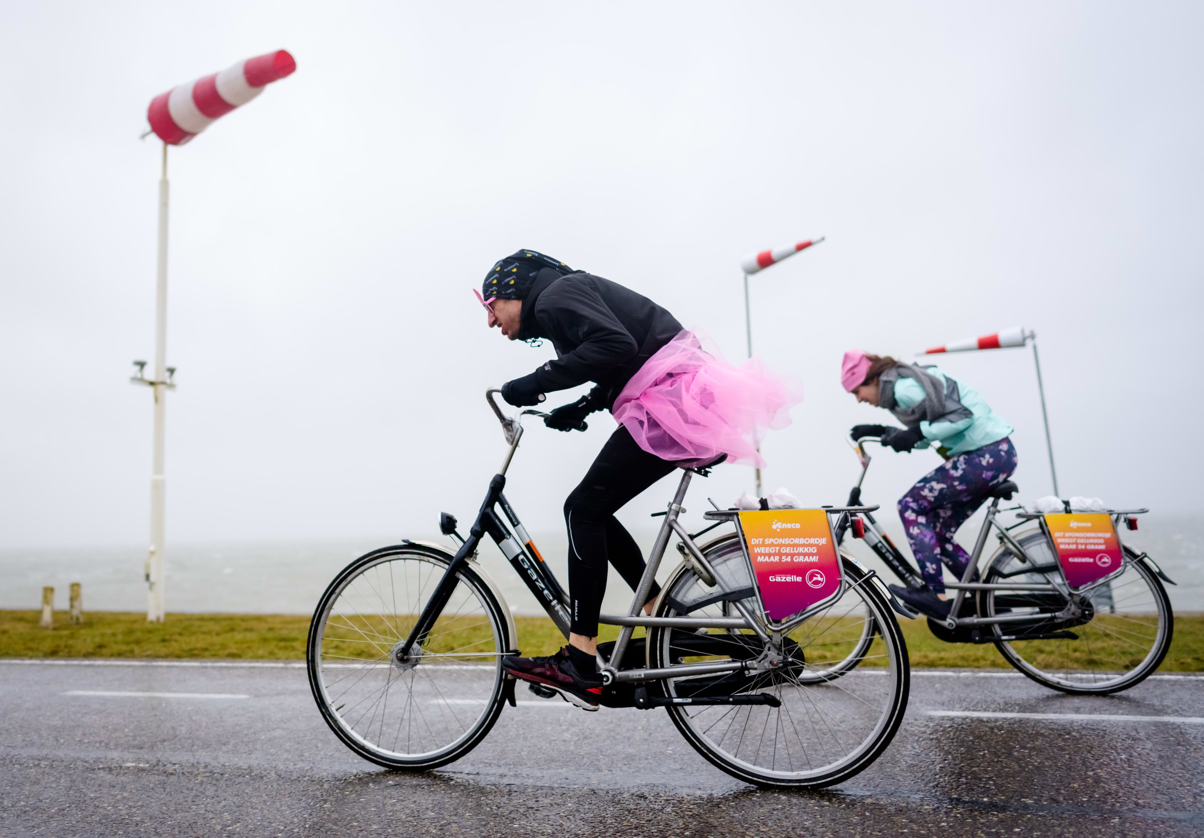 NK Tegenwindfietsen in Zeeland afgelast: 'Het waait te hard'