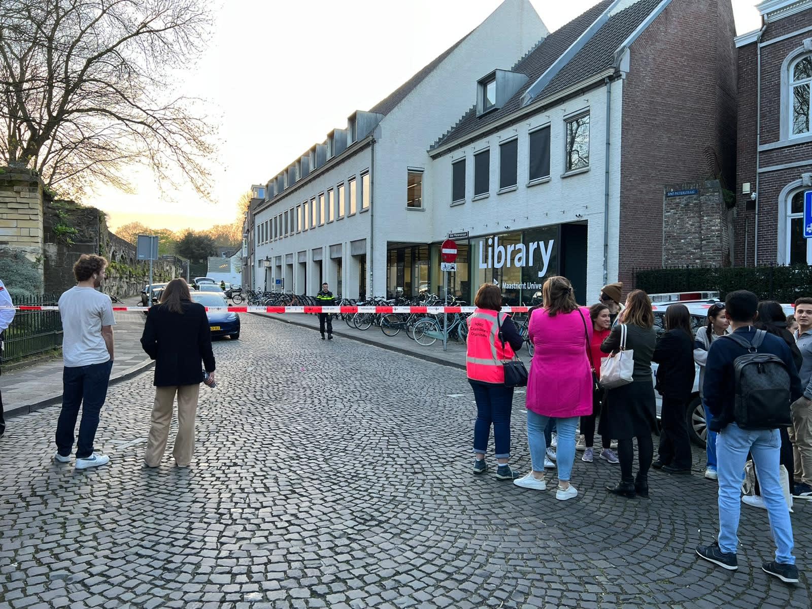 Gevaarlijk voorwerp universiteitsbieb Maastricht bleek loos alarm 