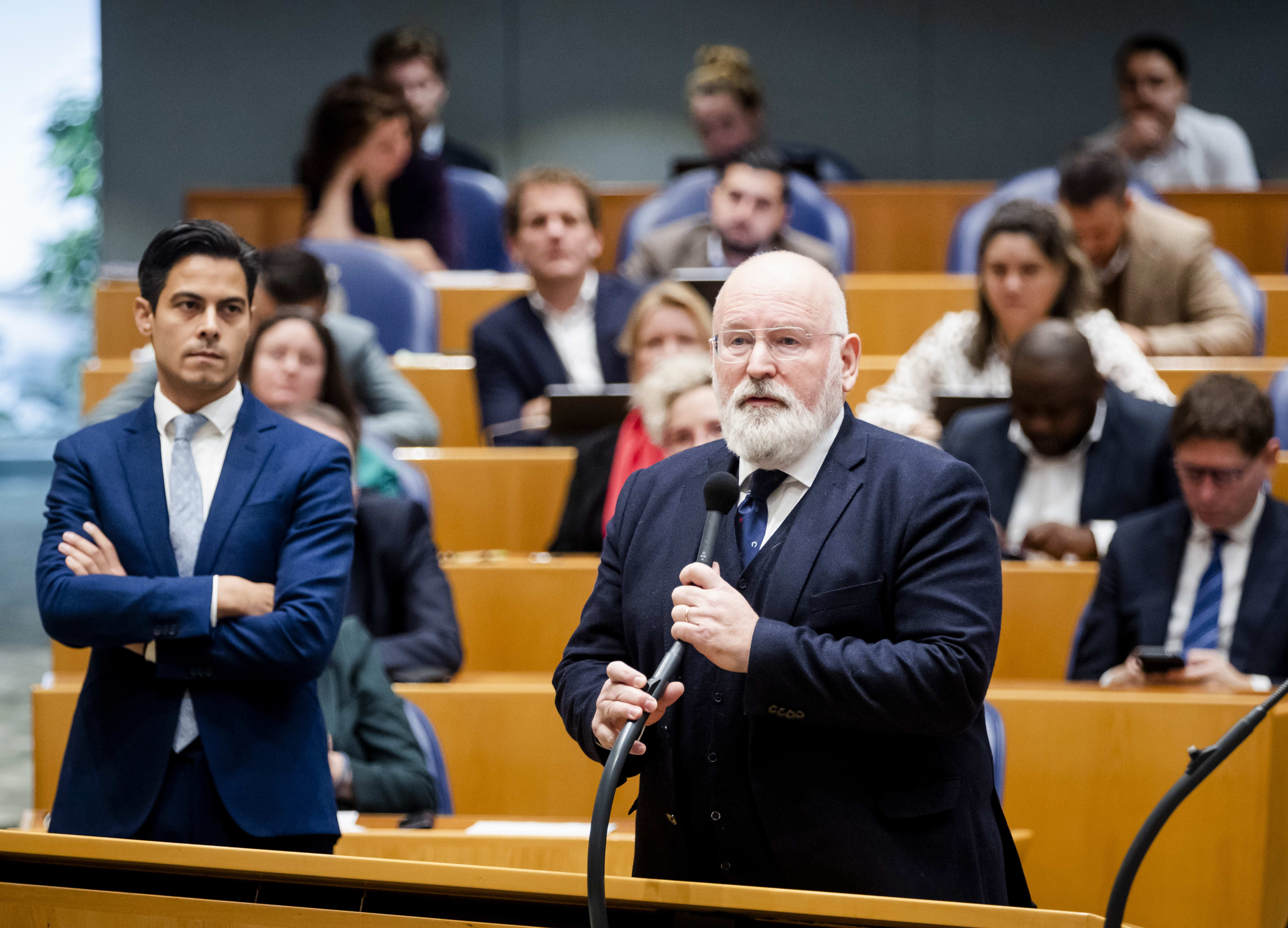 Andere partijen kritisch op formatieverslag Plasterk in debat: 'Twijfels over waarde'