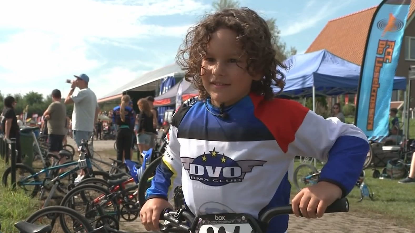 Pas 6 jaar en nu al aan de top van de bmx-wereld: Guy Hagman maakt het mee