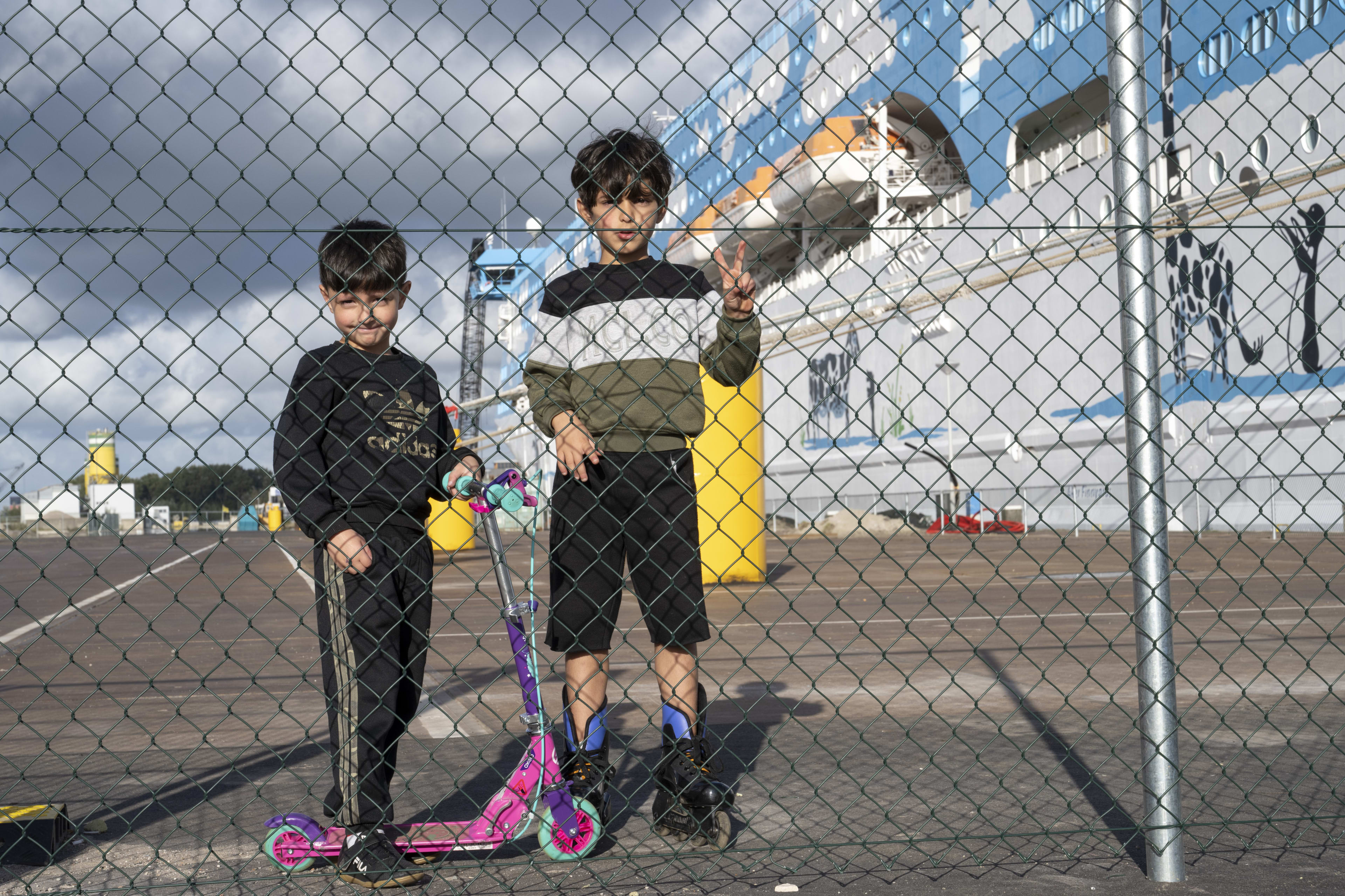 Zorgen over veiligheid kinderen in asielketen, OVV start onderzoek