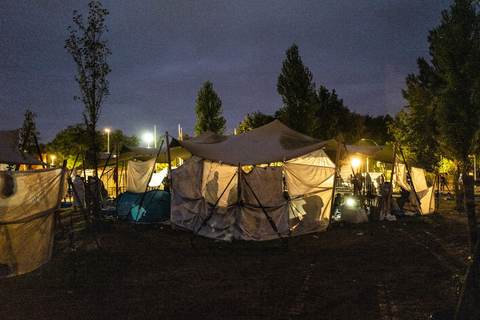 Artsen zonder Grenzen: 'Verschrikkelijke kou in de nacht bij Ter Apel'