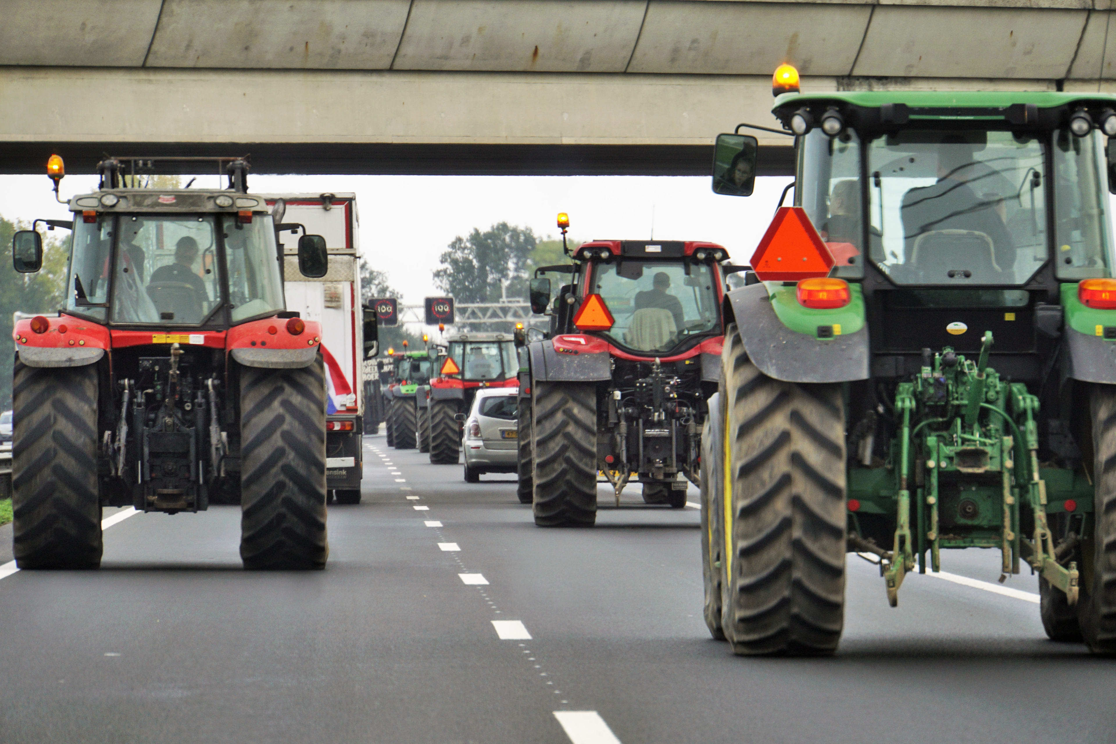 Waarschuwing voor zeer zware ochtend- en avondspits door protesterende boeren